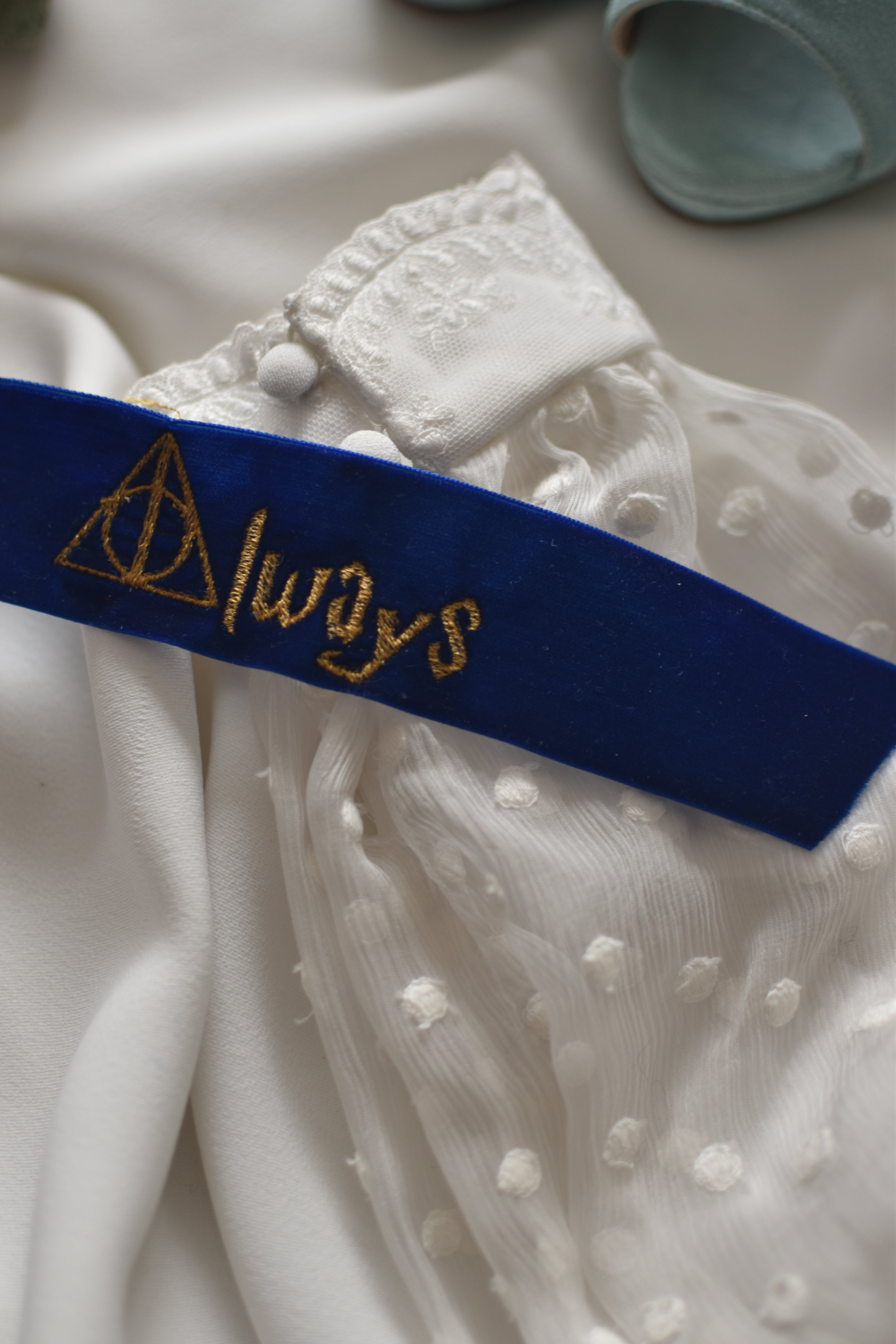 z.Velvet ribbon for bridal bouquet BOUGHT VILLA DARK