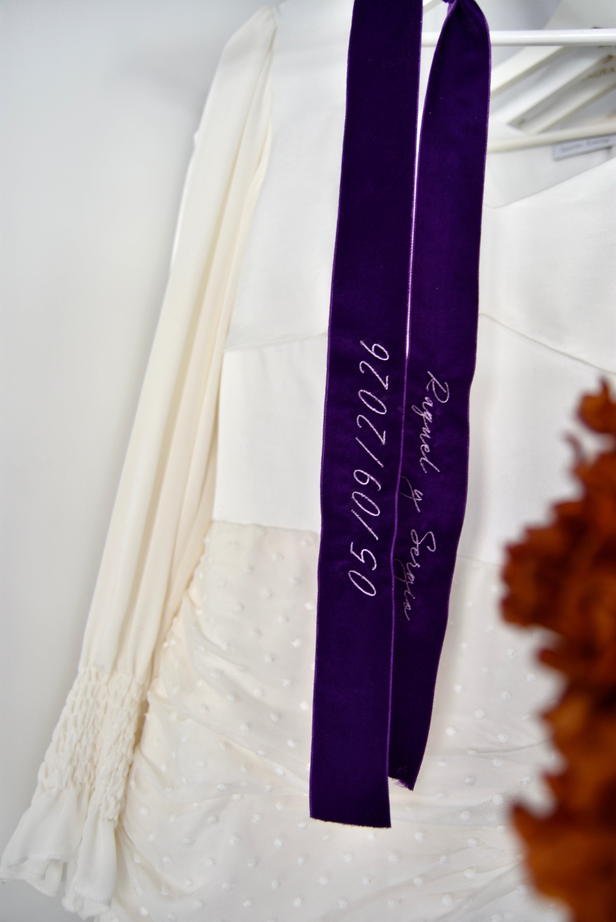 z.Velvet ribbon for bridal bouquet BOUGHT VILLA DARK