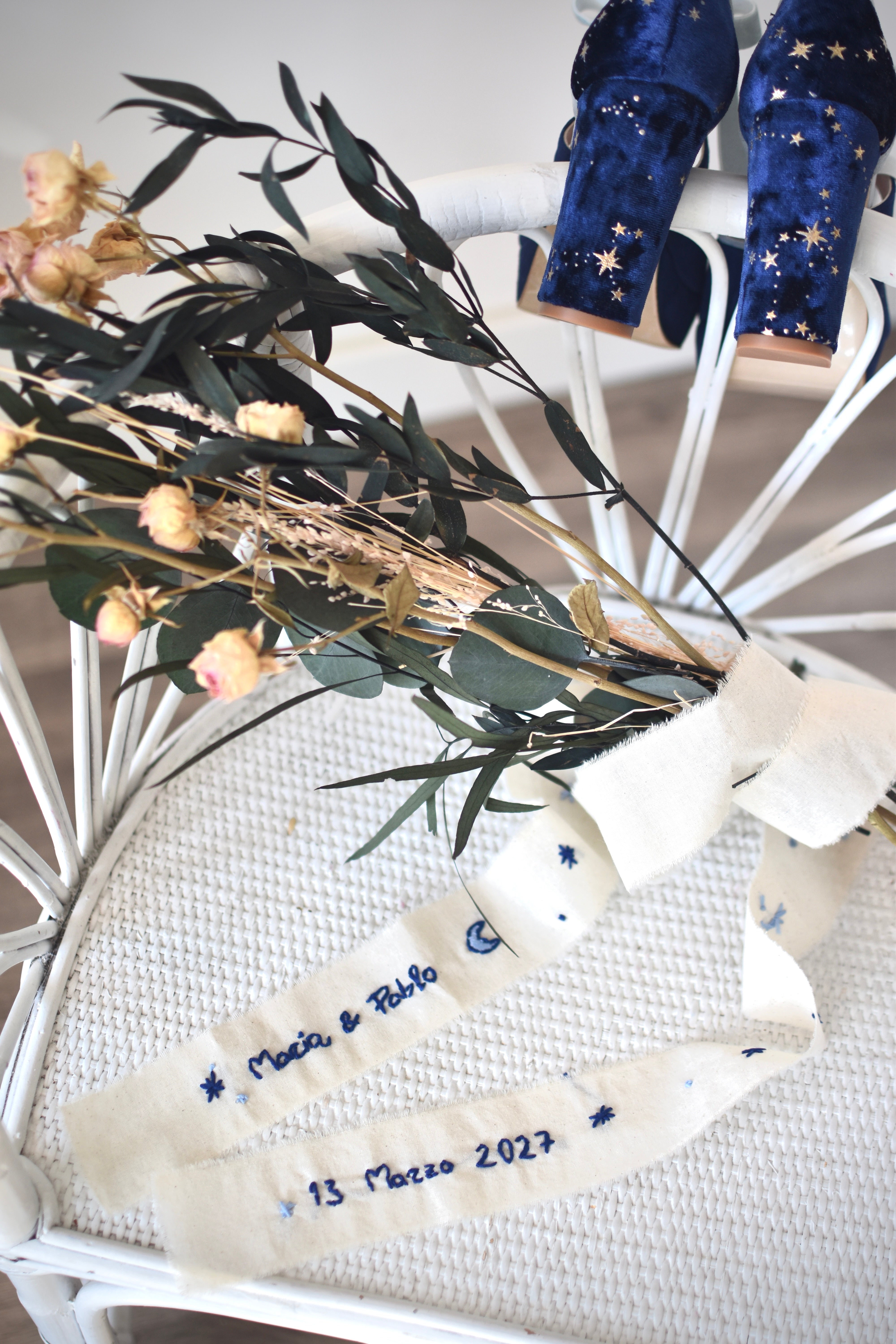 z.Velvet ribbon for bridal bouquet BOUGHT VILLA DARK