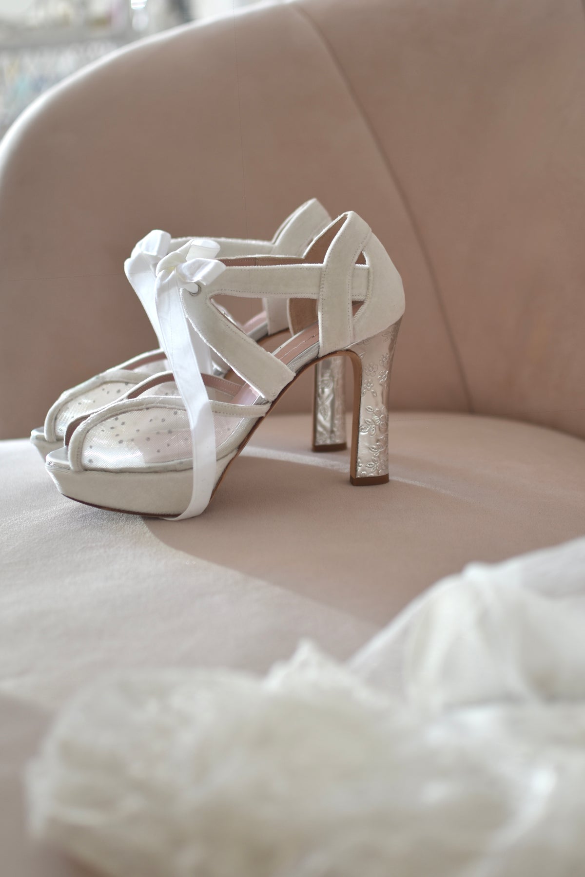 Crescent Moon Thousand and One Nights Constellation Heel 9.5cm