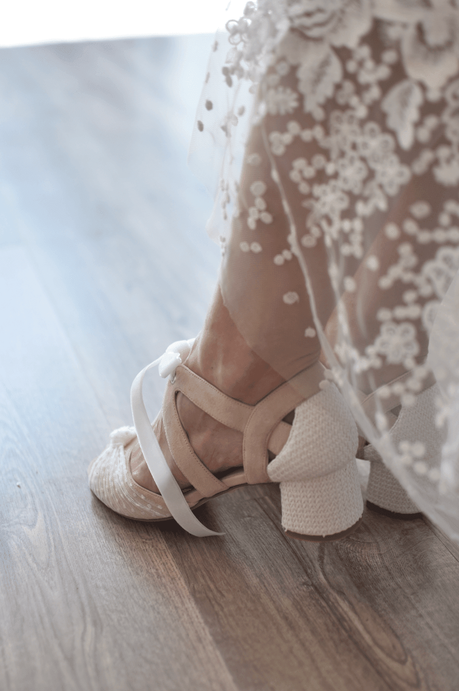 ÁGNES beige rafia mini 55 - zapatos_novia