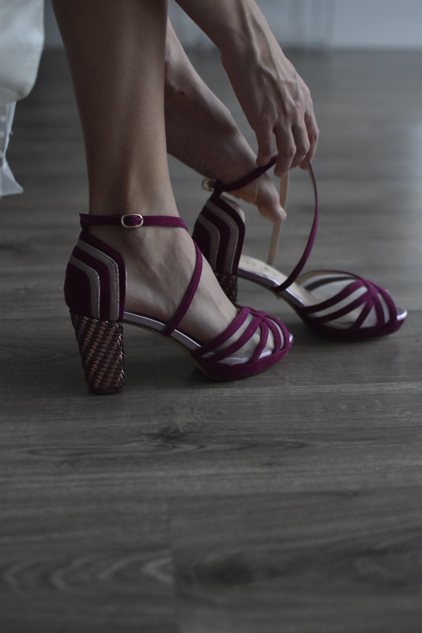 ANTONELLA - Infinito Burgundi midi - zapatos_novia
