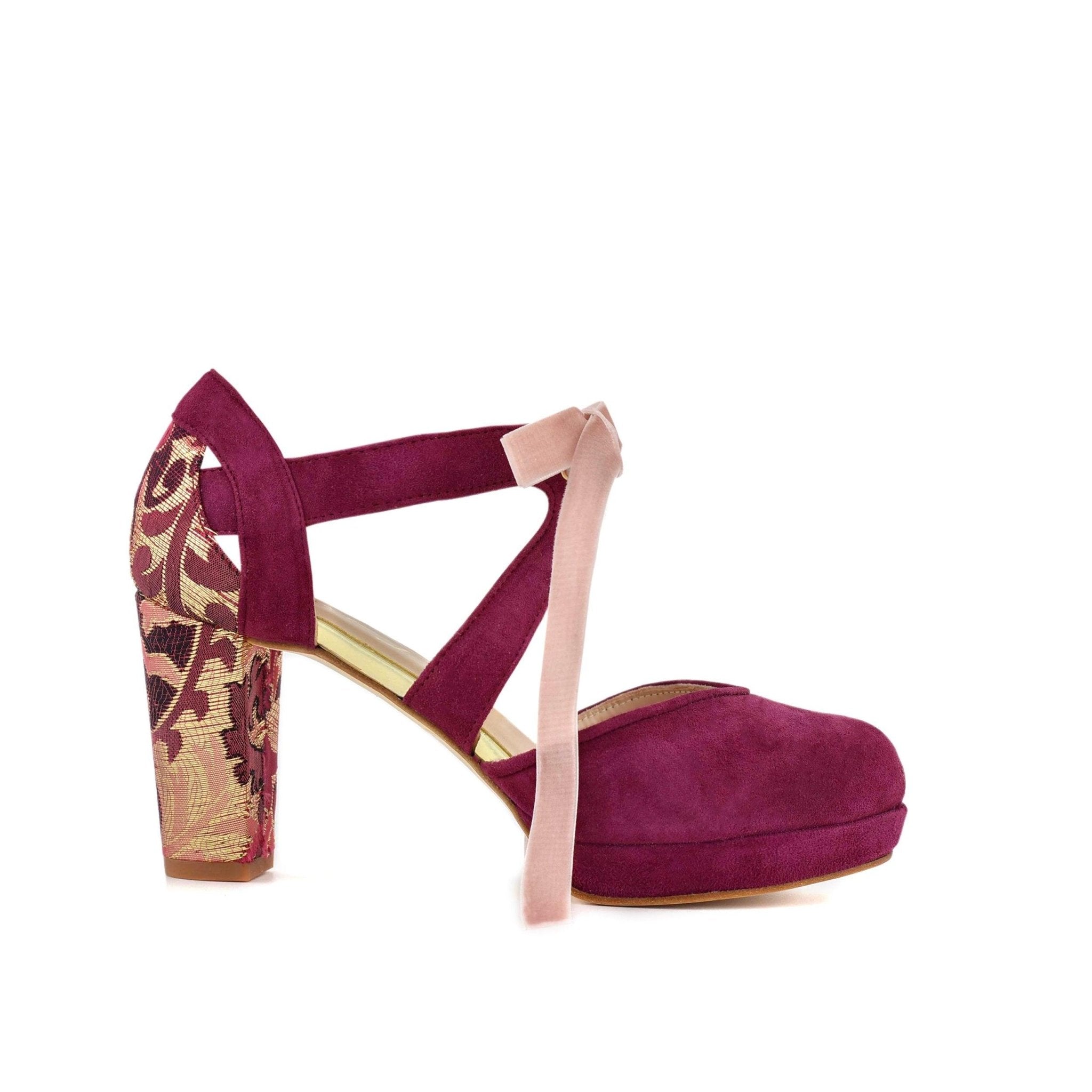 Hera Burdeos Brocado Midi — Zapatos de novia Lomas Shoes