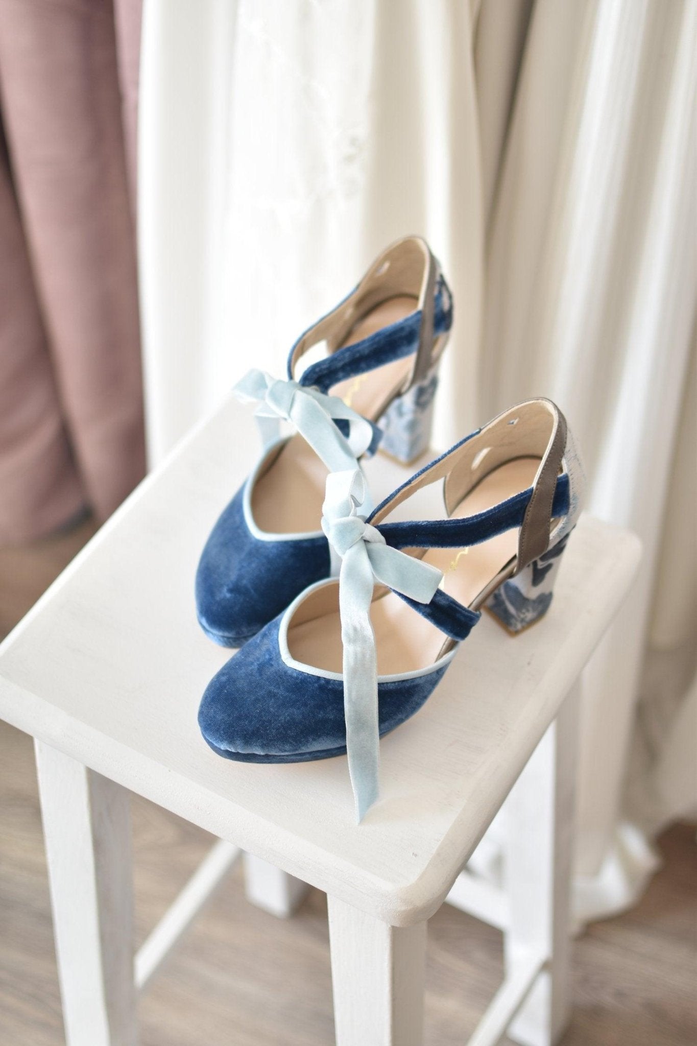 HERA cerrado deep sea velvet Brocado Braniki 95 - zapatos_novia