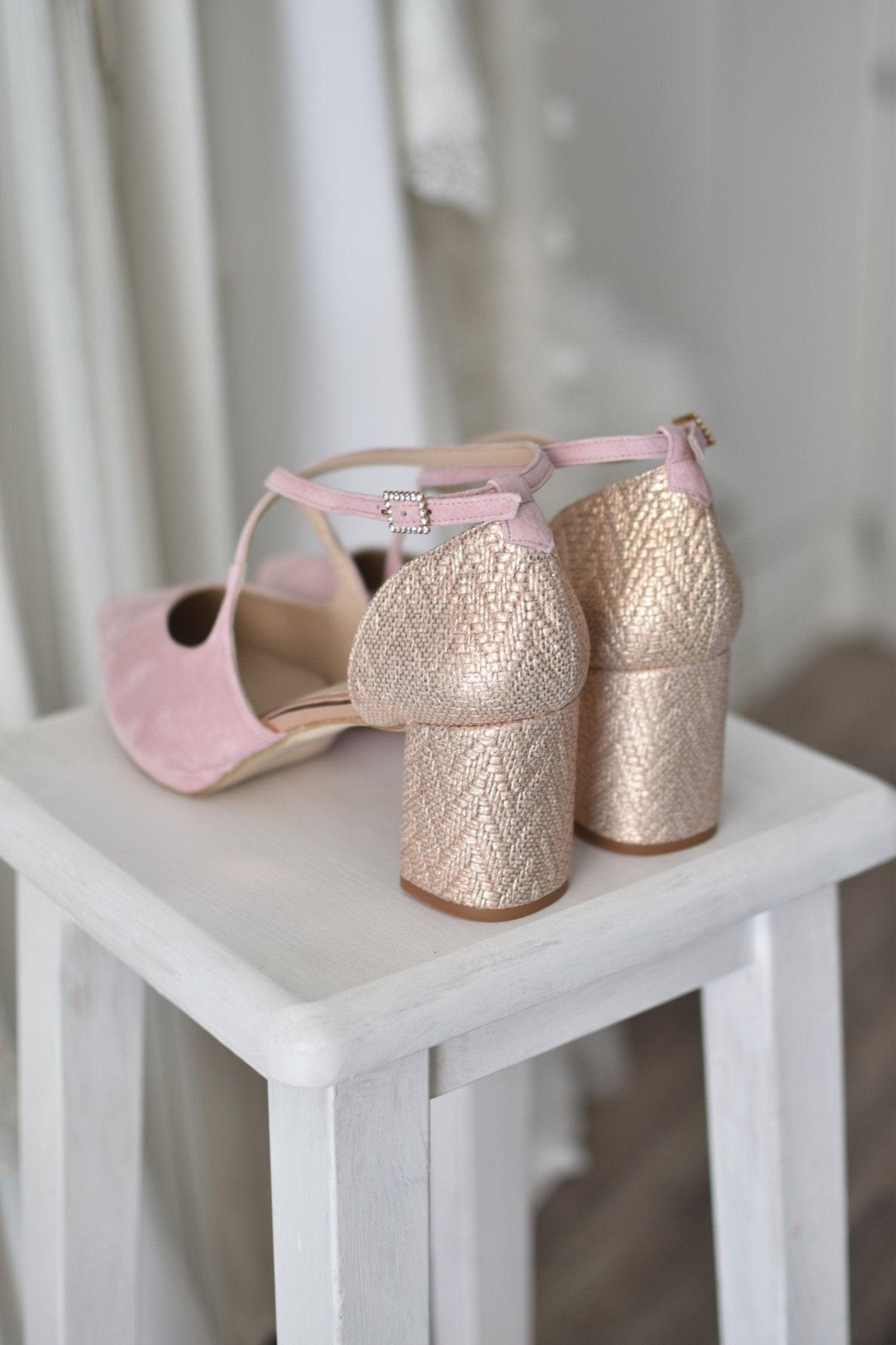 LOLA pink grabado Egipto mini - zapatos_novia