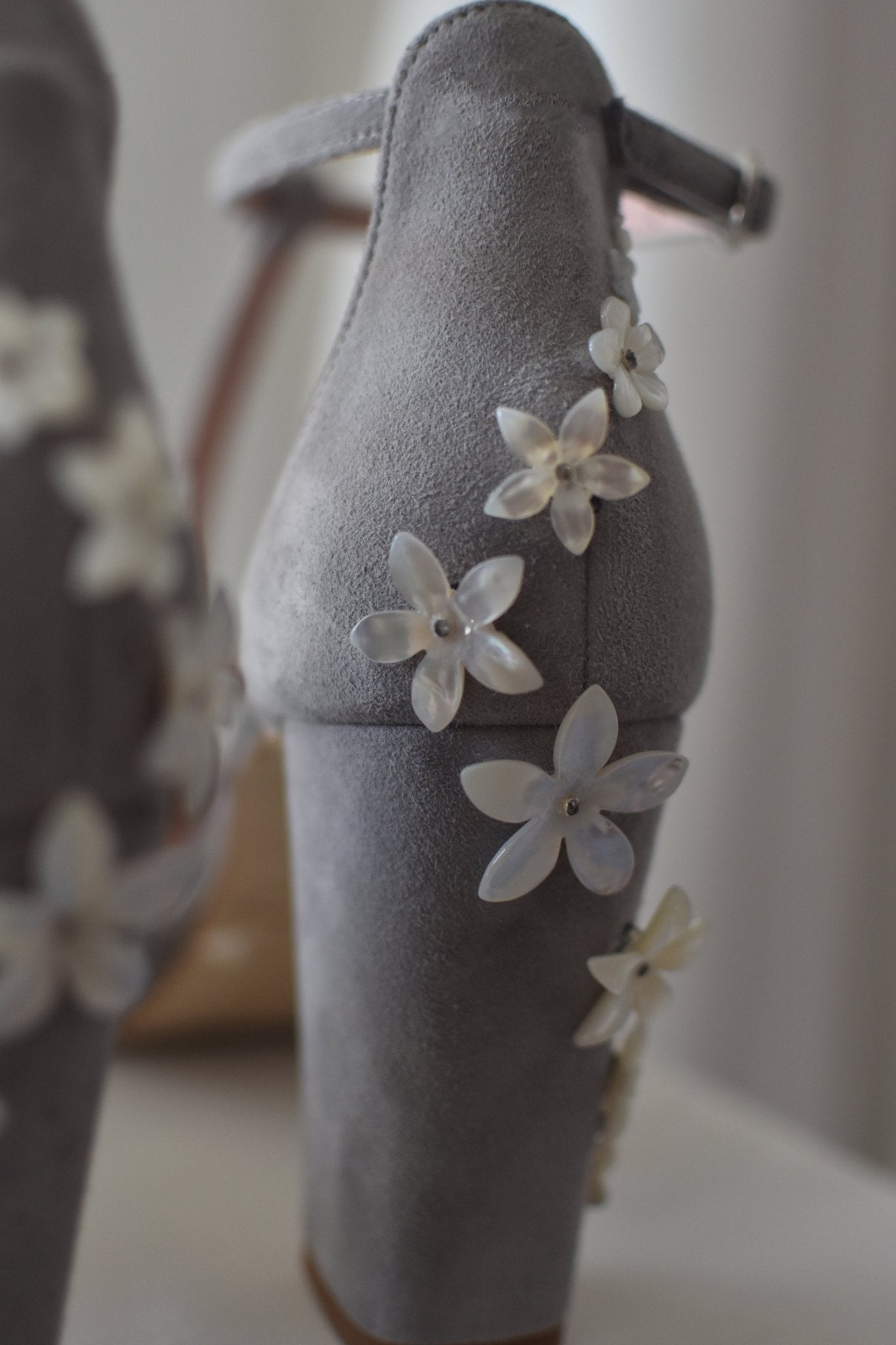 Macarena Hanami colab. con Vanagloria Joyería - zapatos_novia