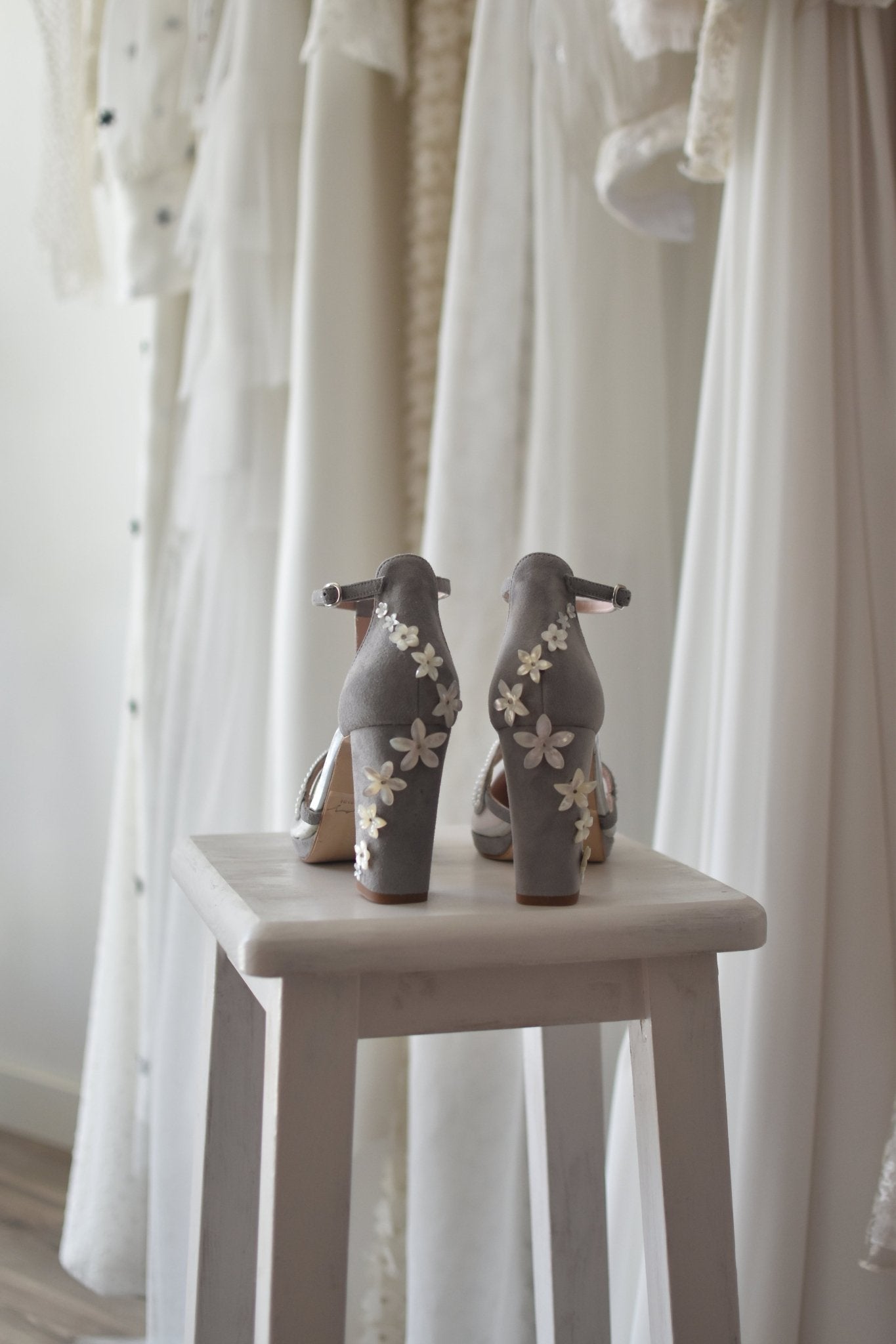 Macarena Hanami colab. con Vanagloria Joyería - zapatos_novia