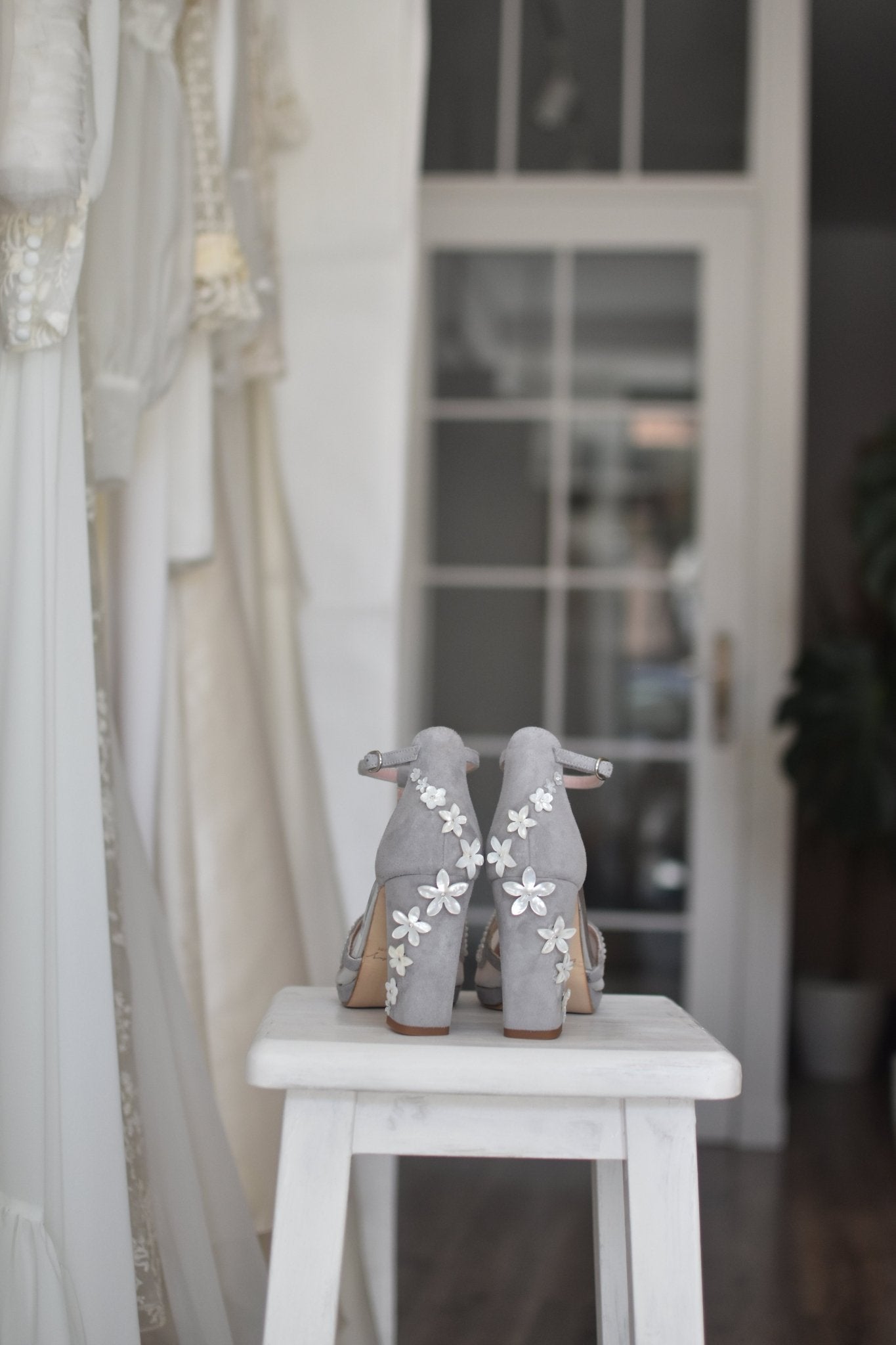 Macarena Hanami colab. con Vanagloria Joyería - zapatos_novia