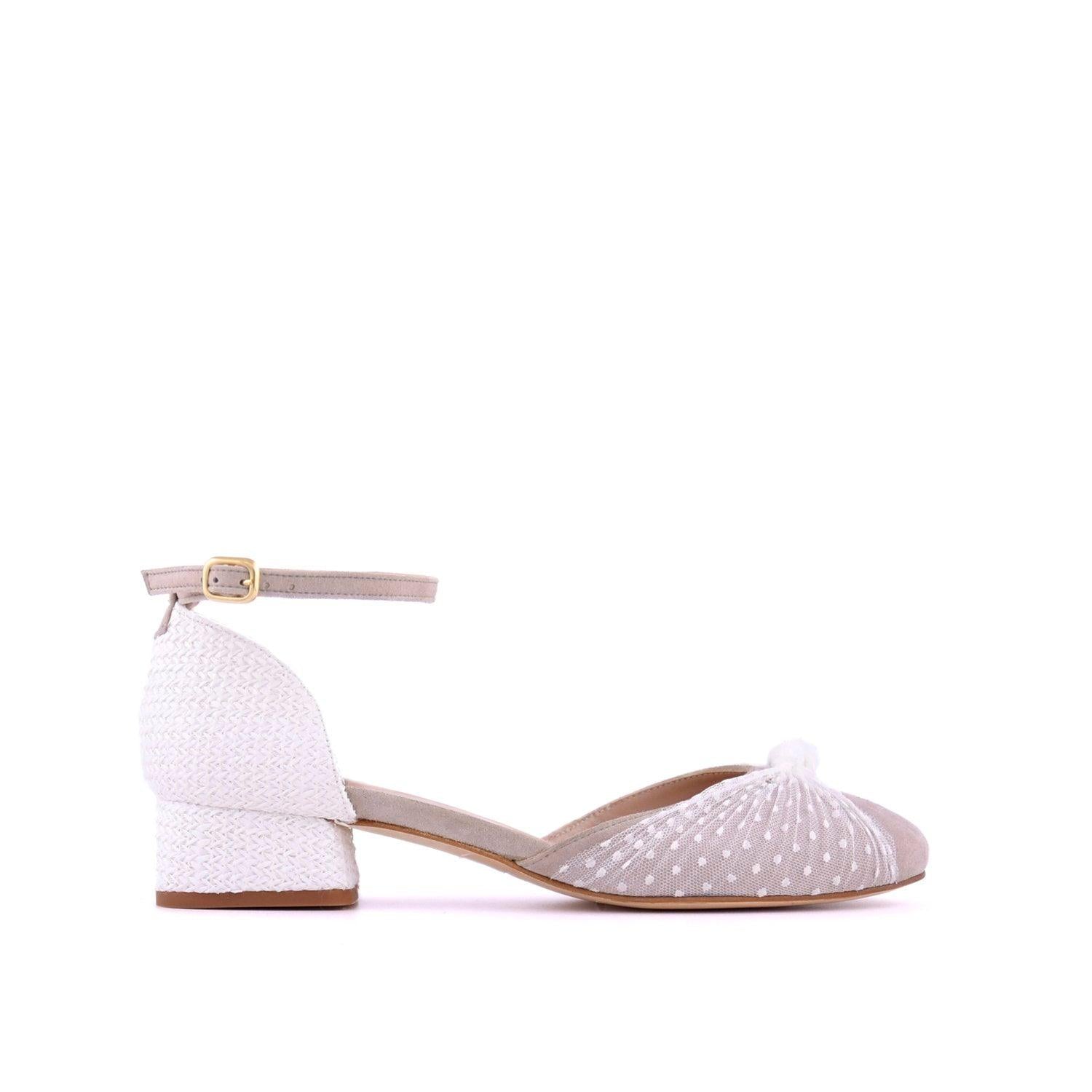 Manoletinas Blanco Arena Vika Plumeti Alto — Zapatos de novia Lomas Shoes