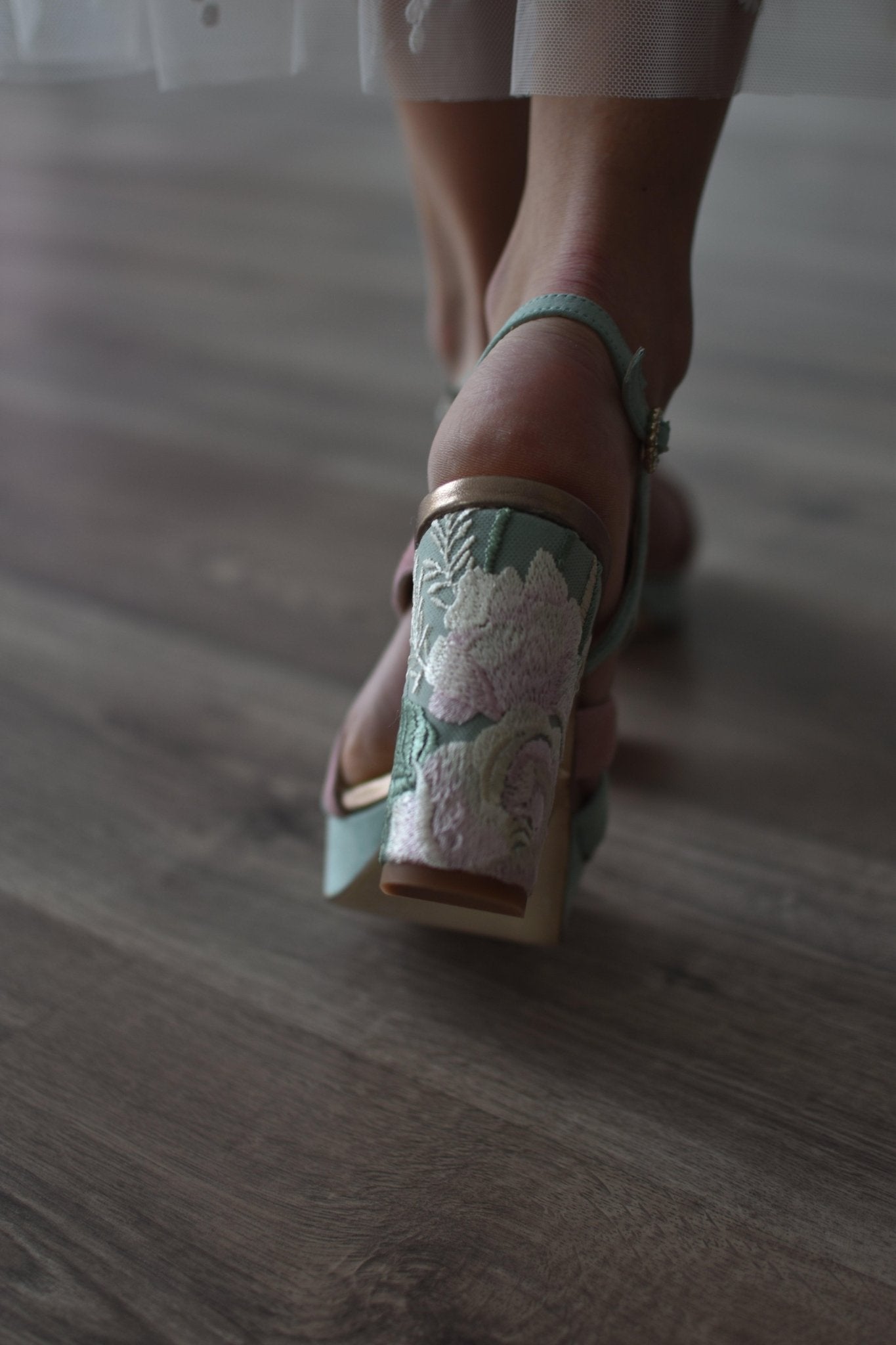Miley mint y rosa bordado Atenas 95 - zapatos_novia
