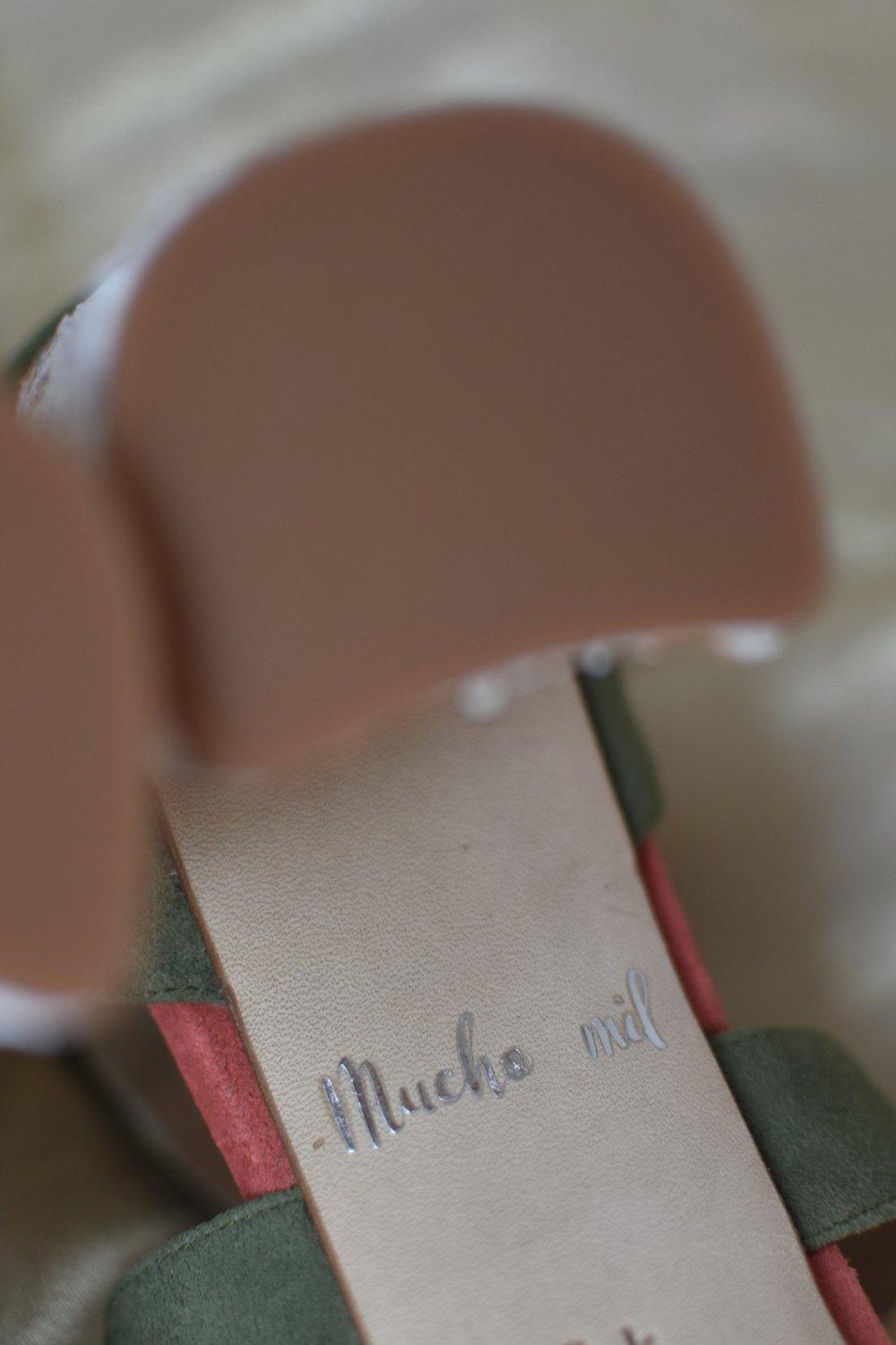 Personalización Frase - iniciales - fecha (en suela) - zapatos_novia