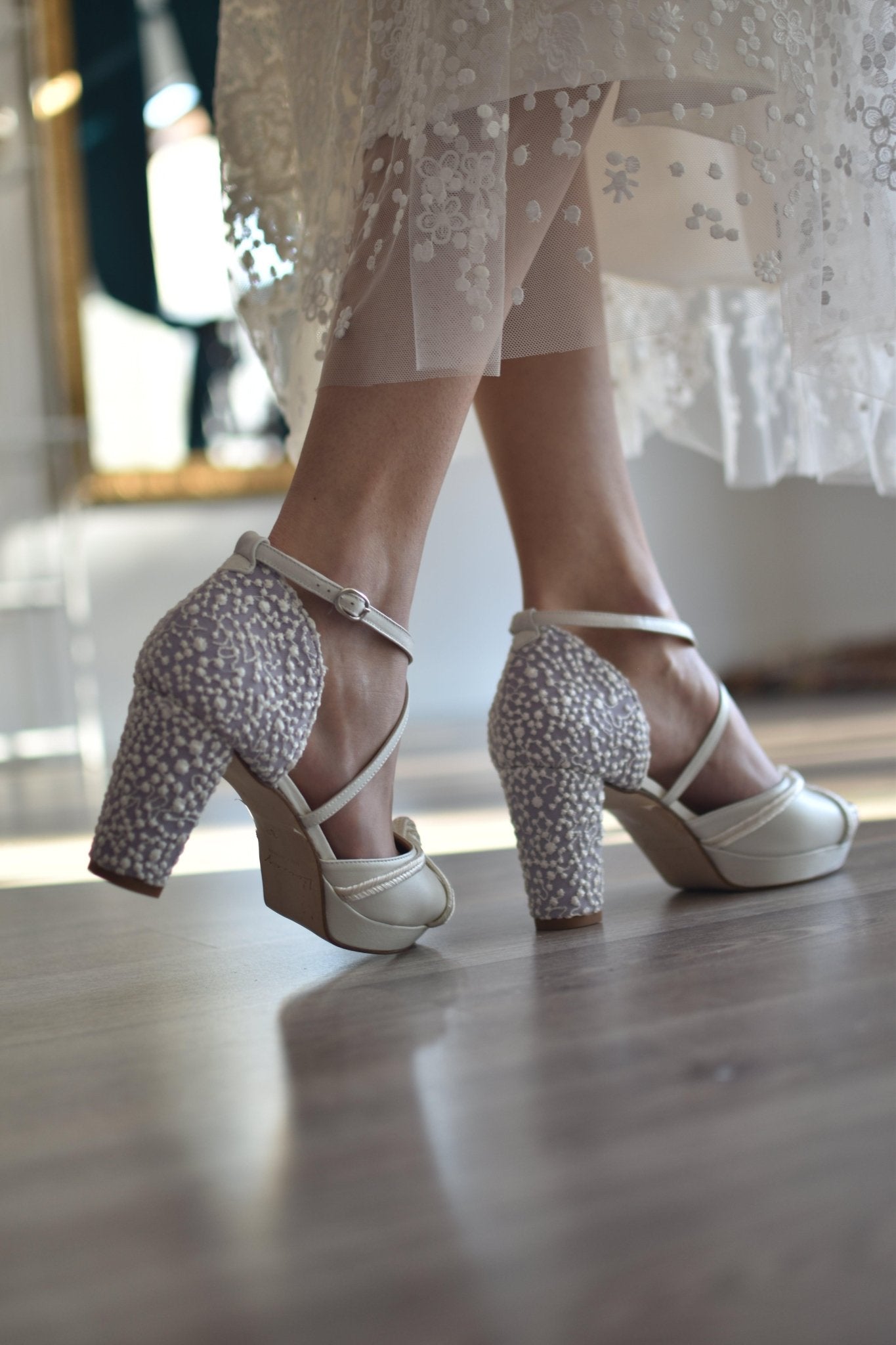 ROSALÍA abierto blanco nudos de seda Bubble petit - zapatos_novia