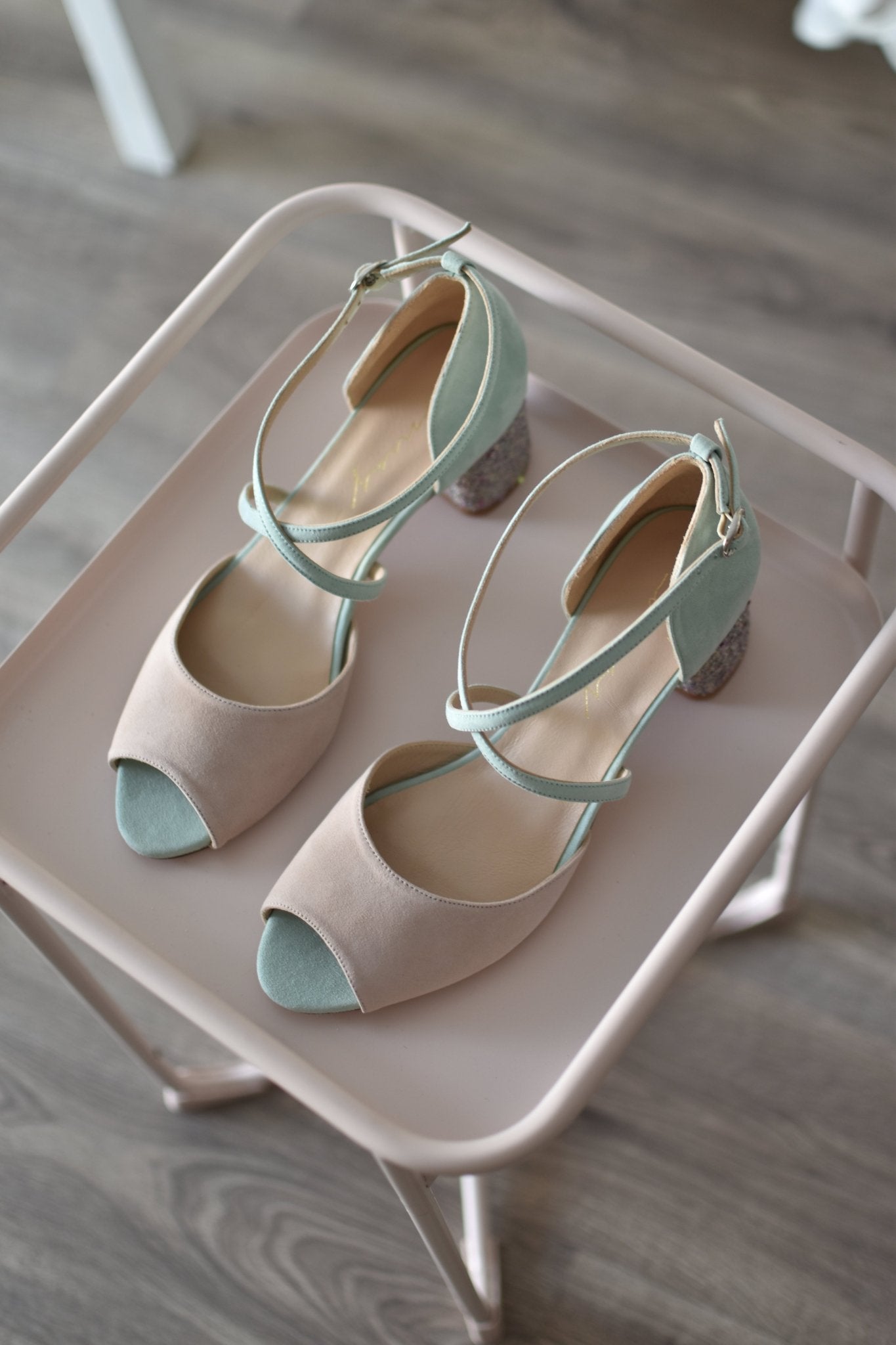 ROSALÍA abierto pink y mint glitter mini - zapatos_novia
