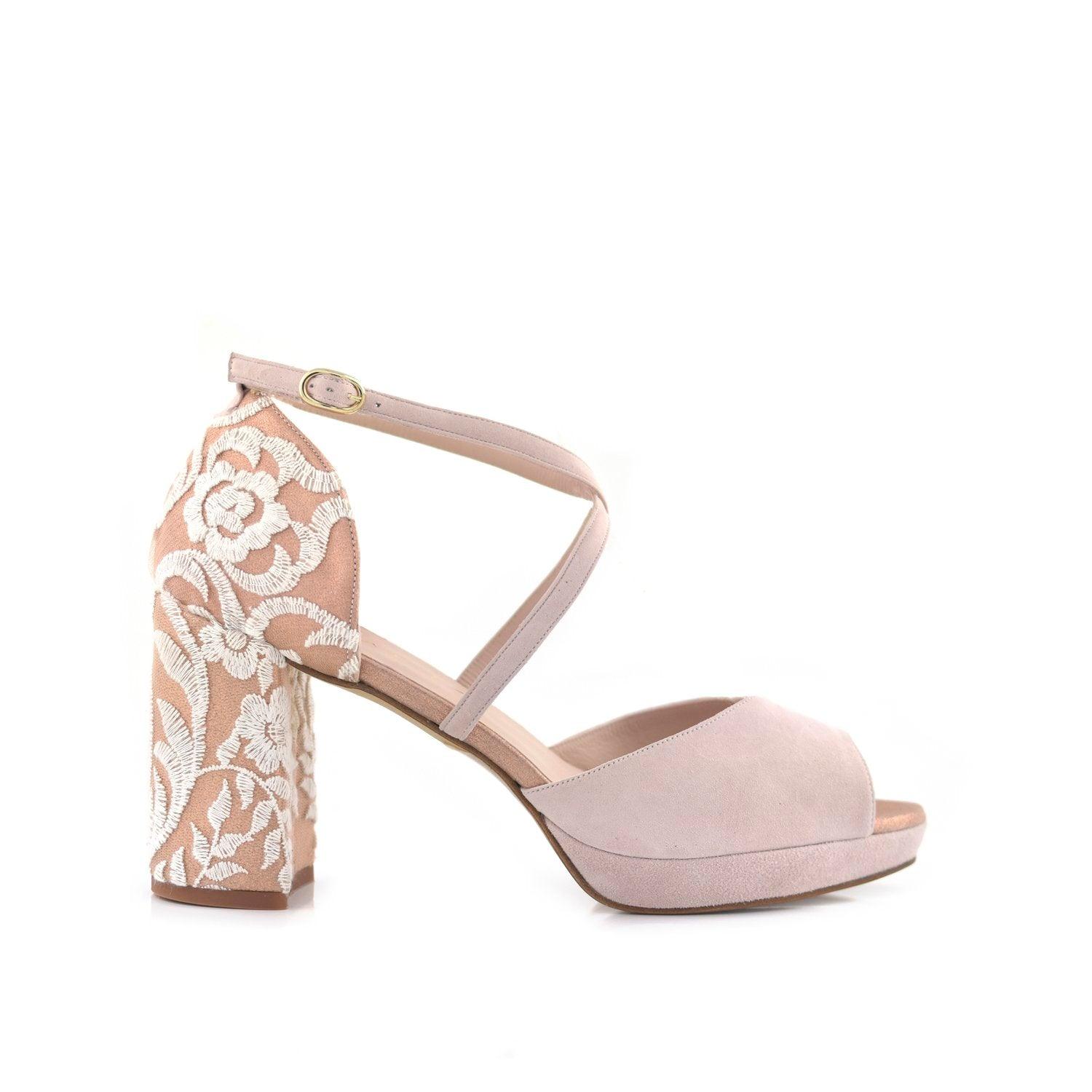 Rosalía Rosa Soft Bordado Mary Tacón Midi — Zapatos de novia Lomas Shoes