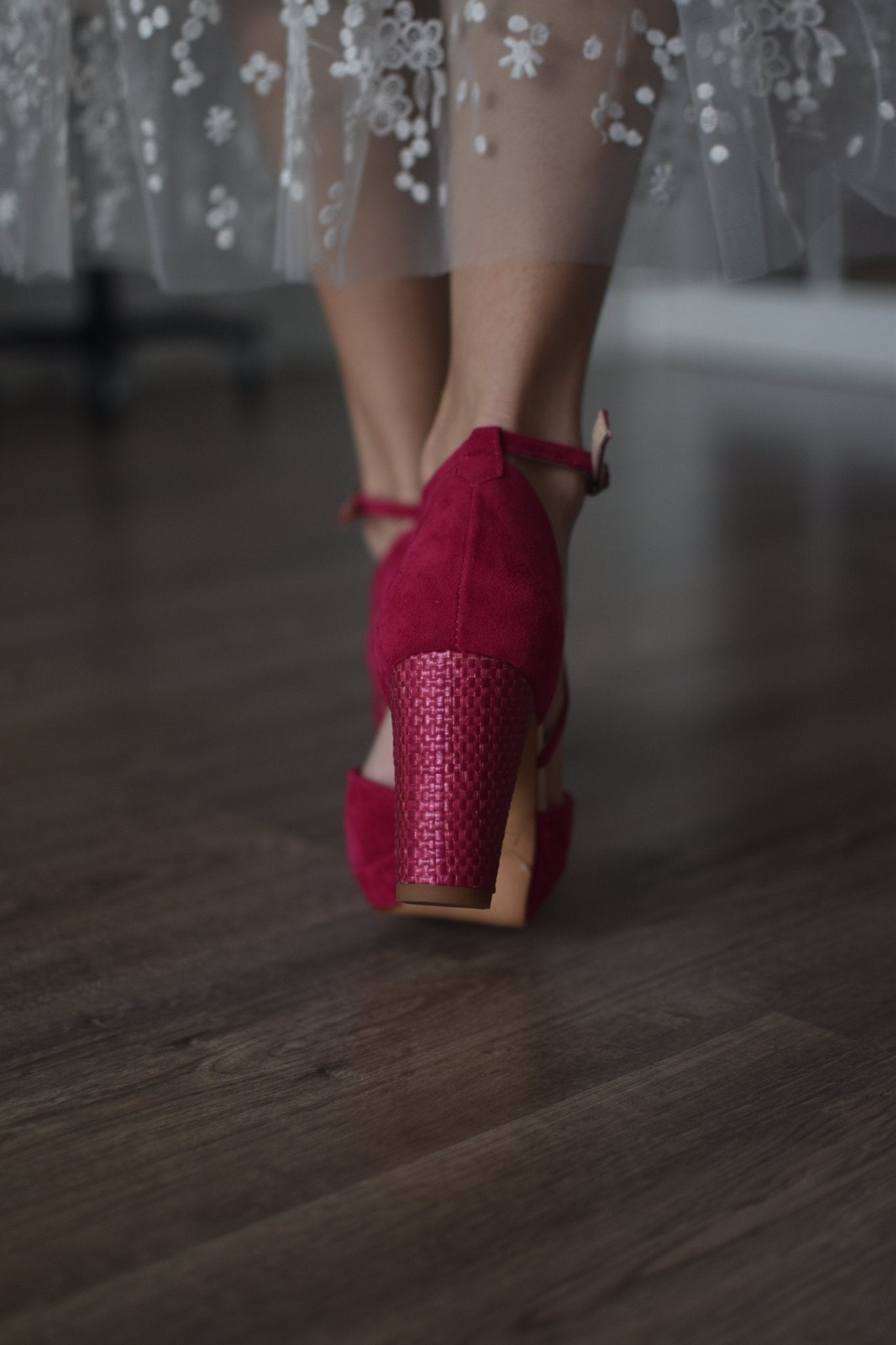 Rosalía cerrado fucsia .EN STOCK TALLA 36 - zapatos_novia
