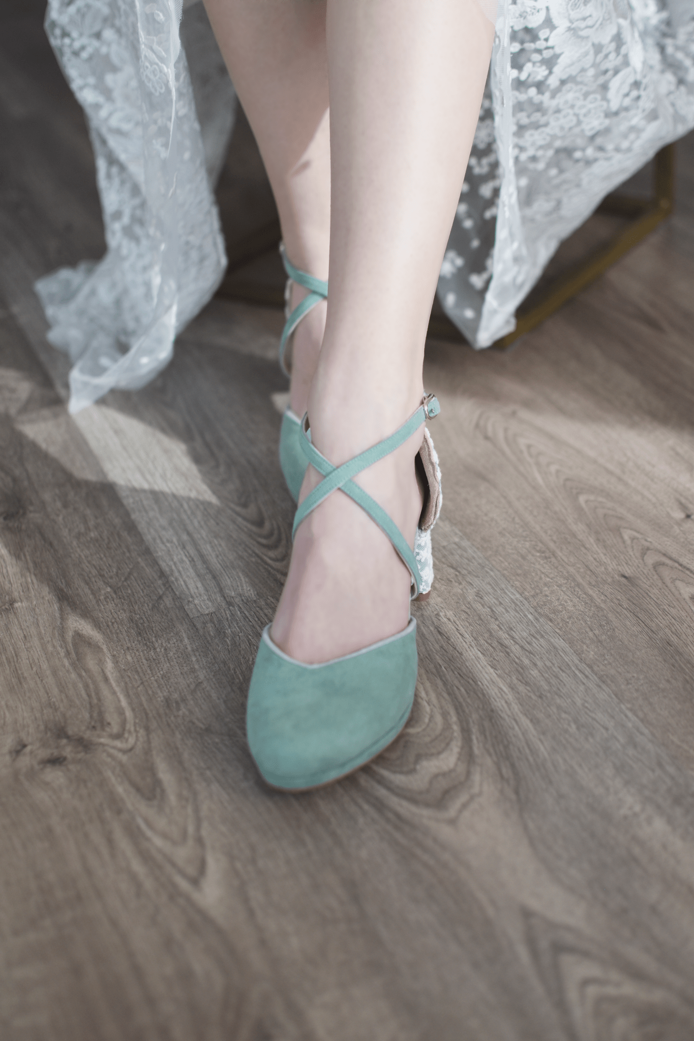 ROSALÍA cerrado verde eucalipto petit - zapatos_novia