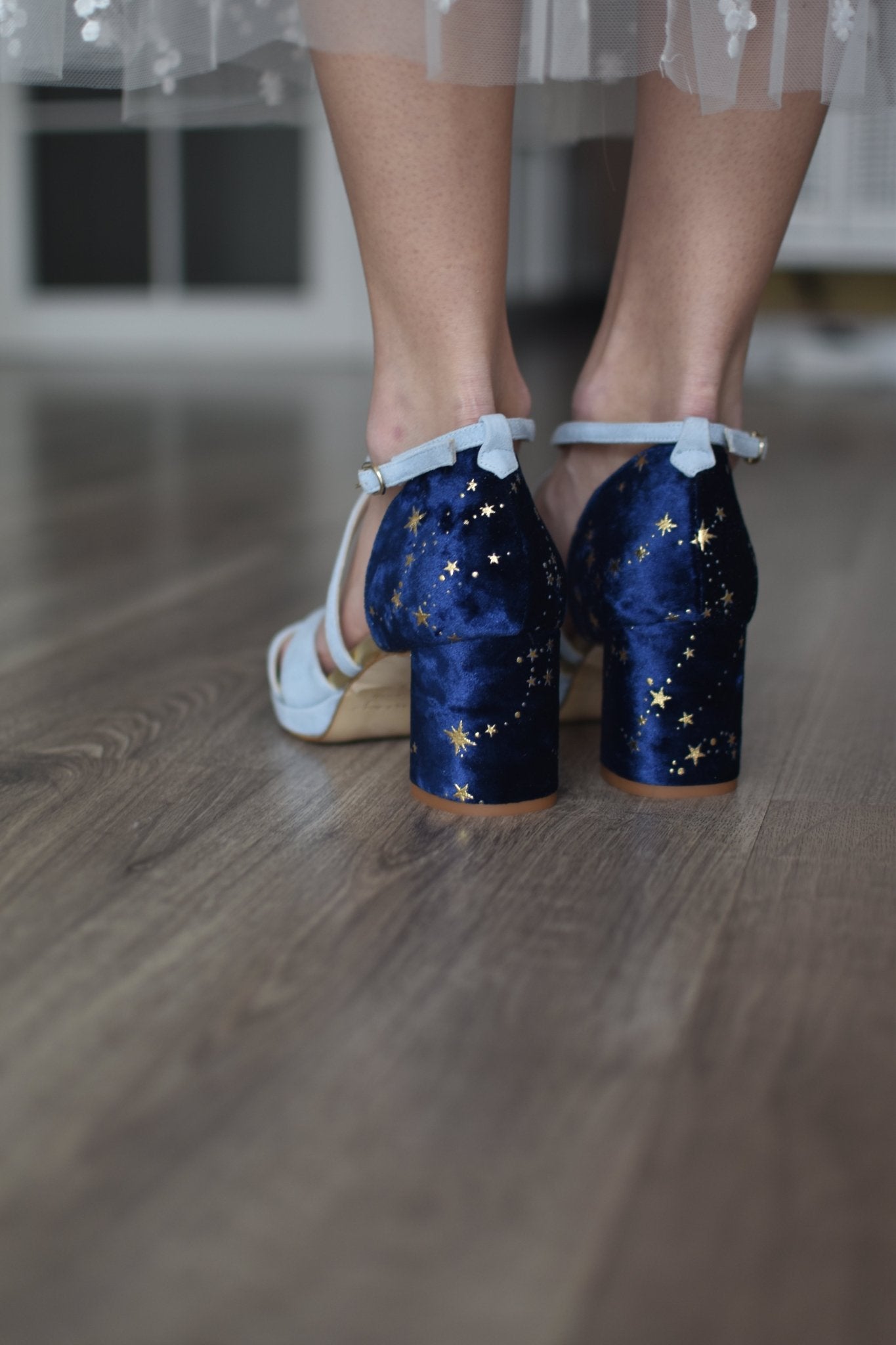 Sakura celeste Mil y una noches Constelación midi - zapatos_novia