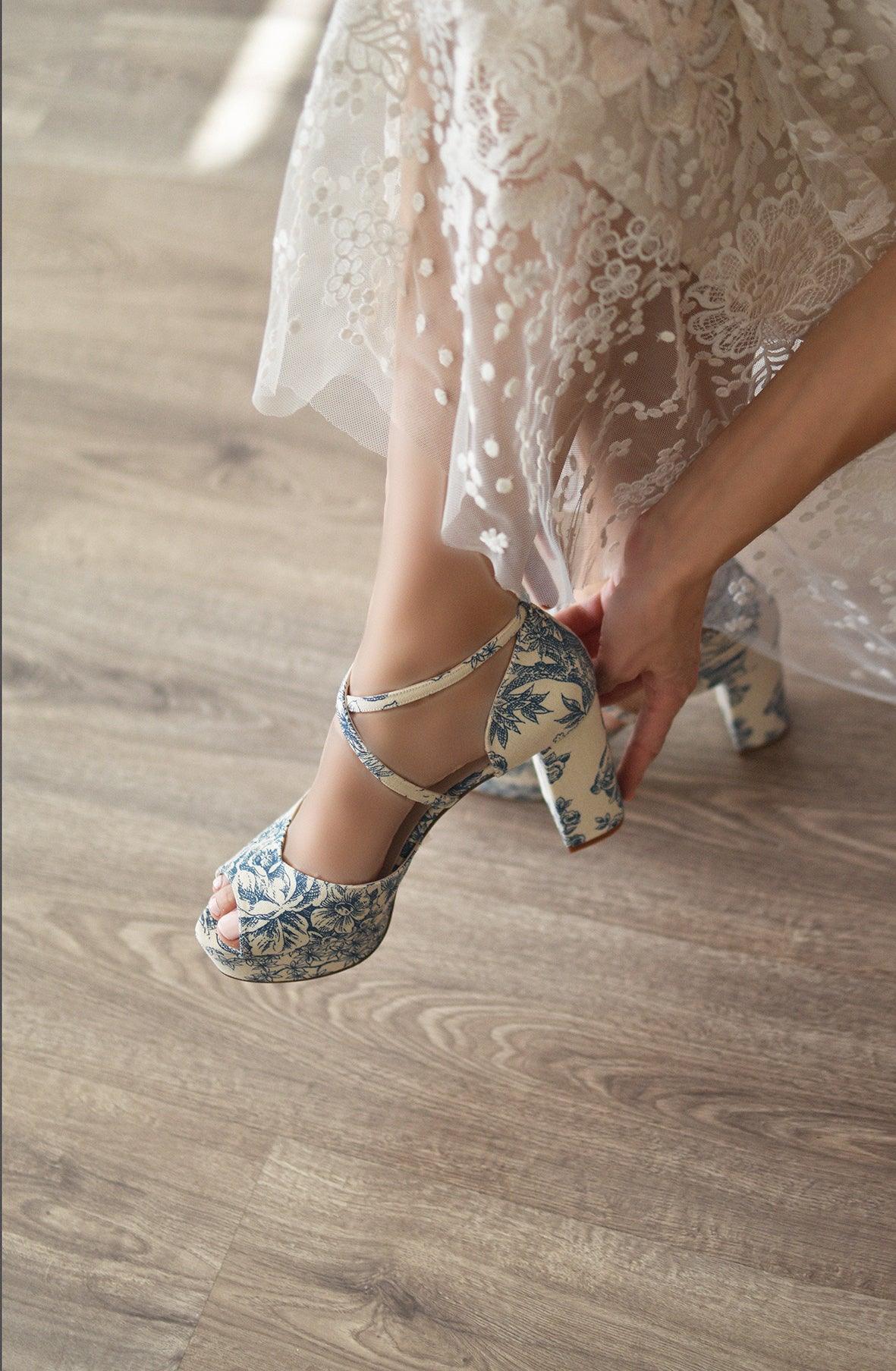 TAORMINA blanco y azul 11 - zapatos_novia
