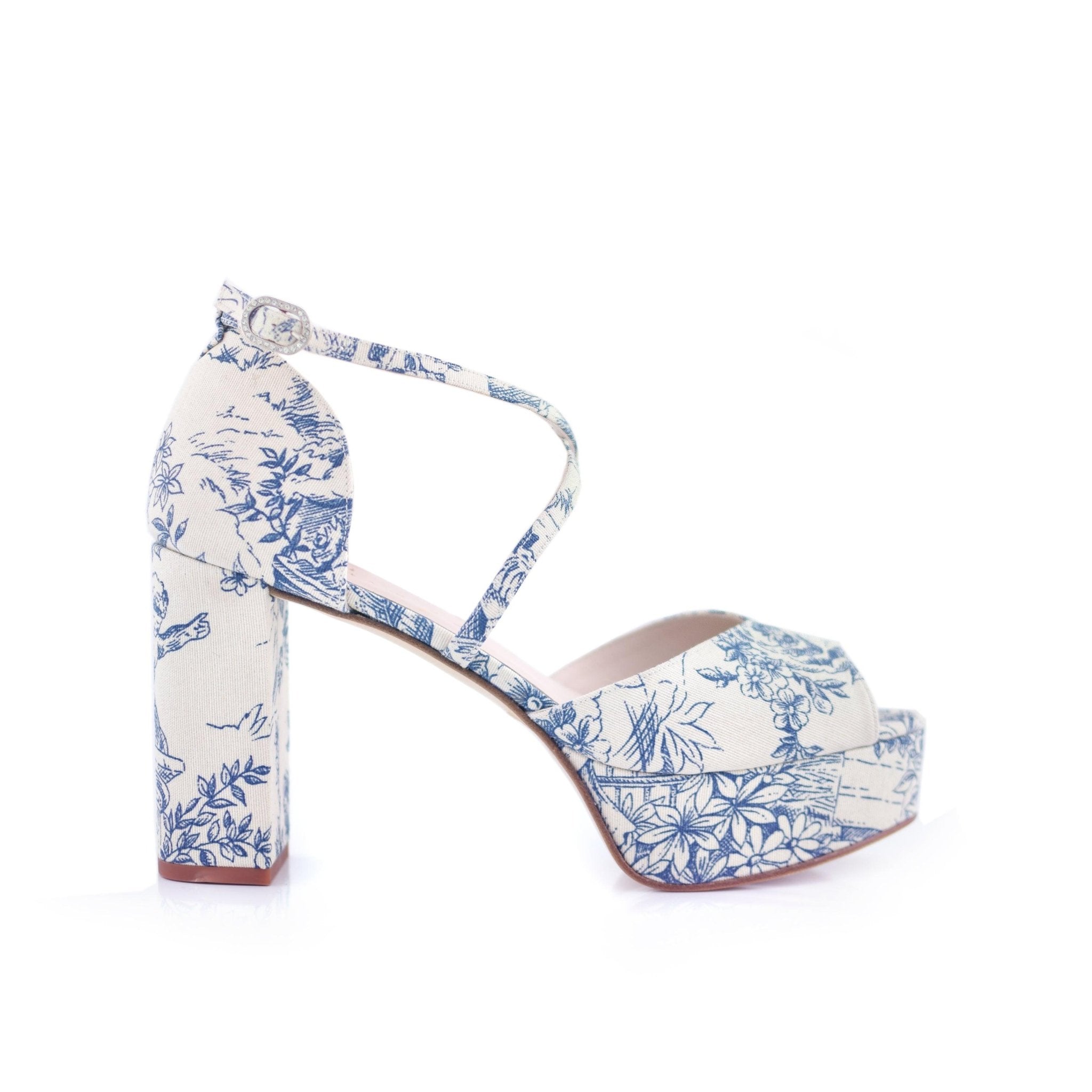Rosalía Blanco Taormina Y Azul Maxi — Zapatos de novia Lomas Shoes