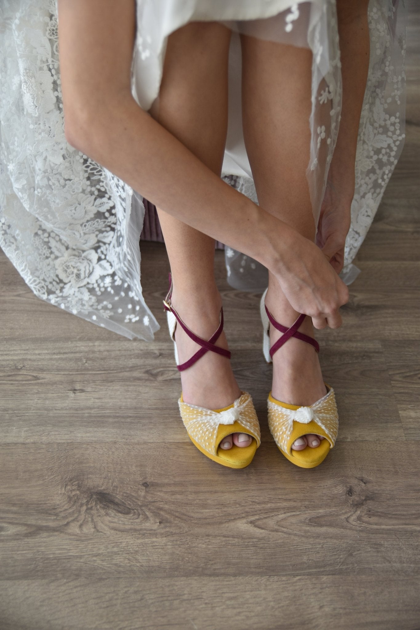 VIKA mostaza burdeos plumeti 95 - zapatos_novia