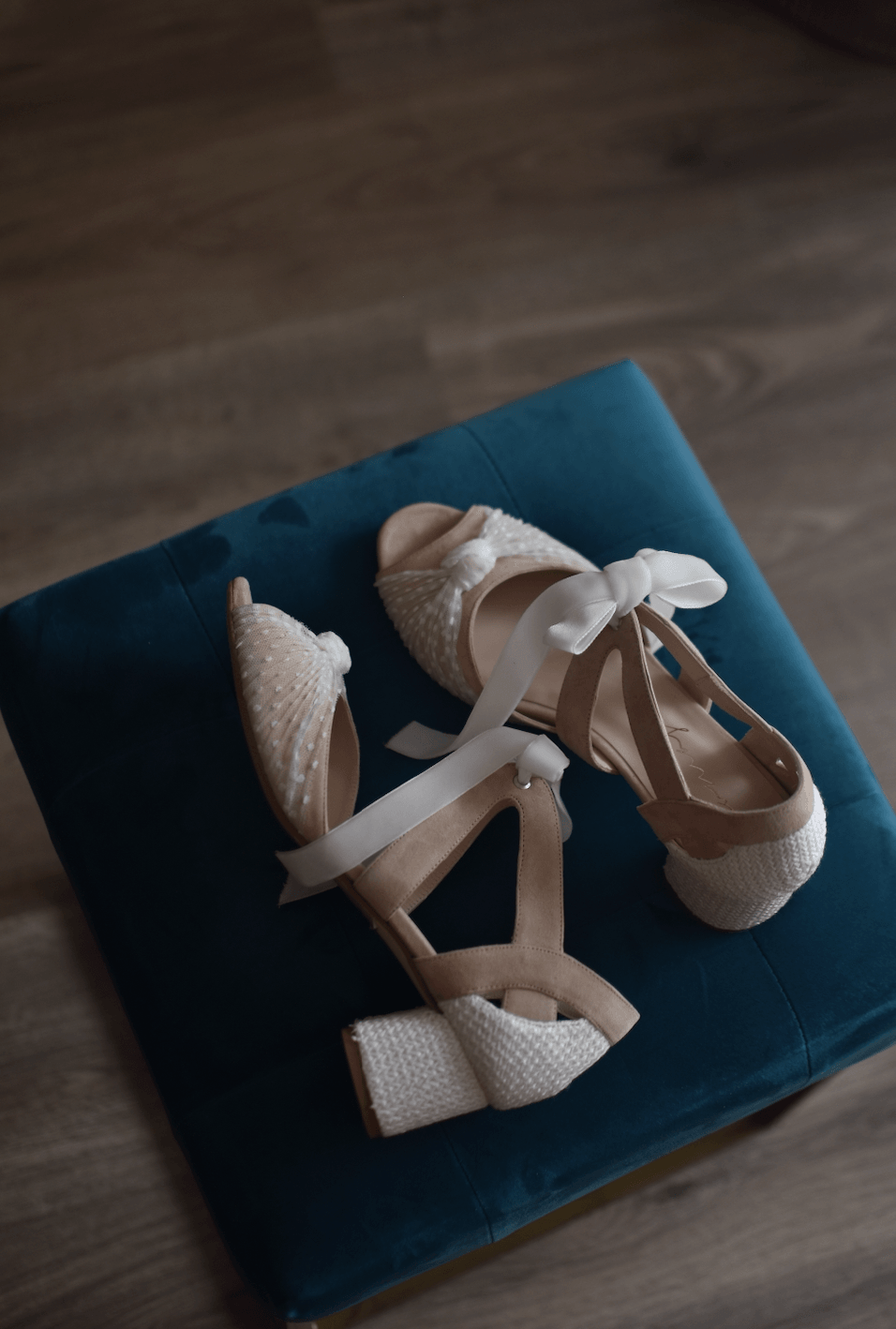 ÁGNES beige rafia mini 55