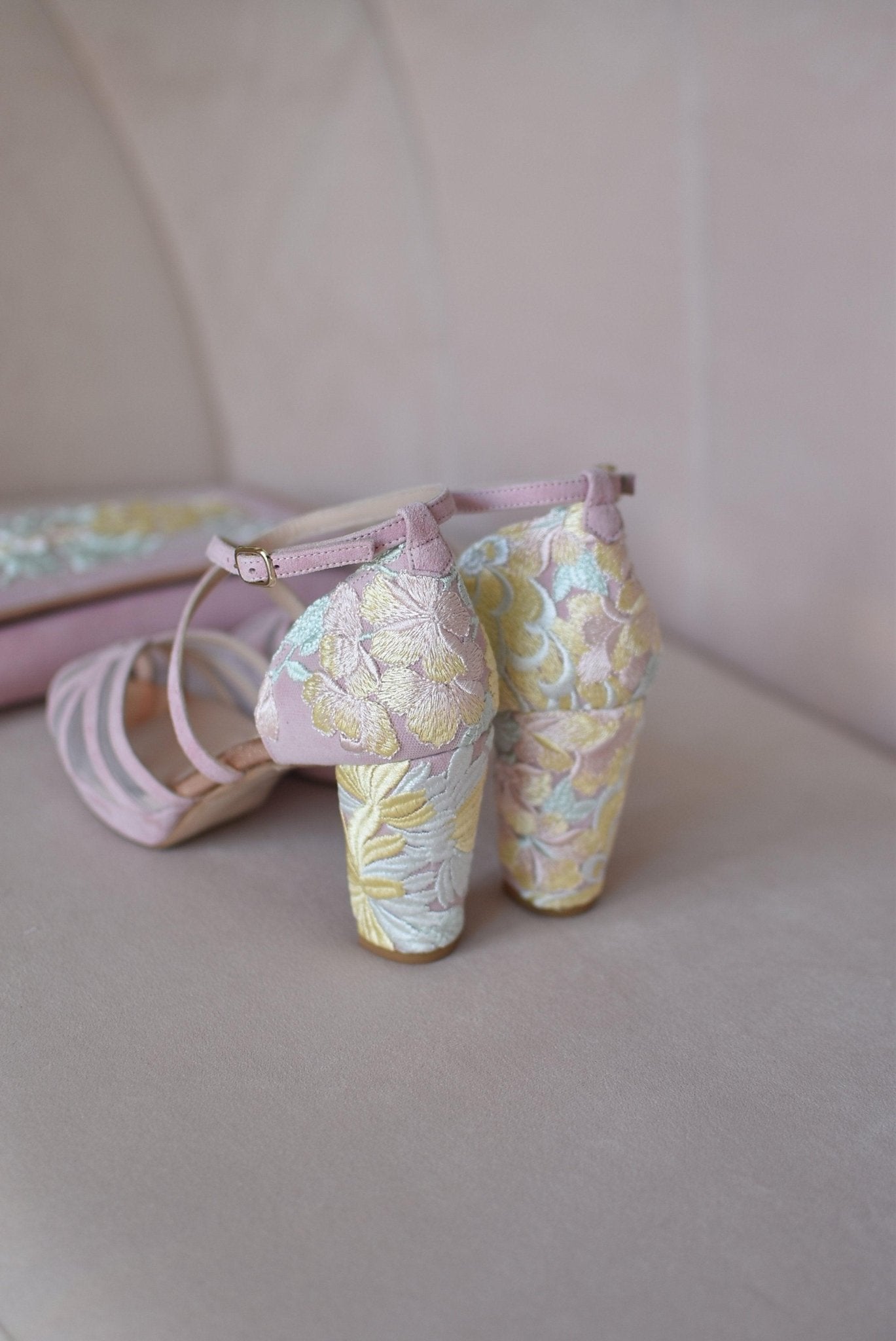 ANTONELLA rosa Palacio Real midi - zapatos_novia