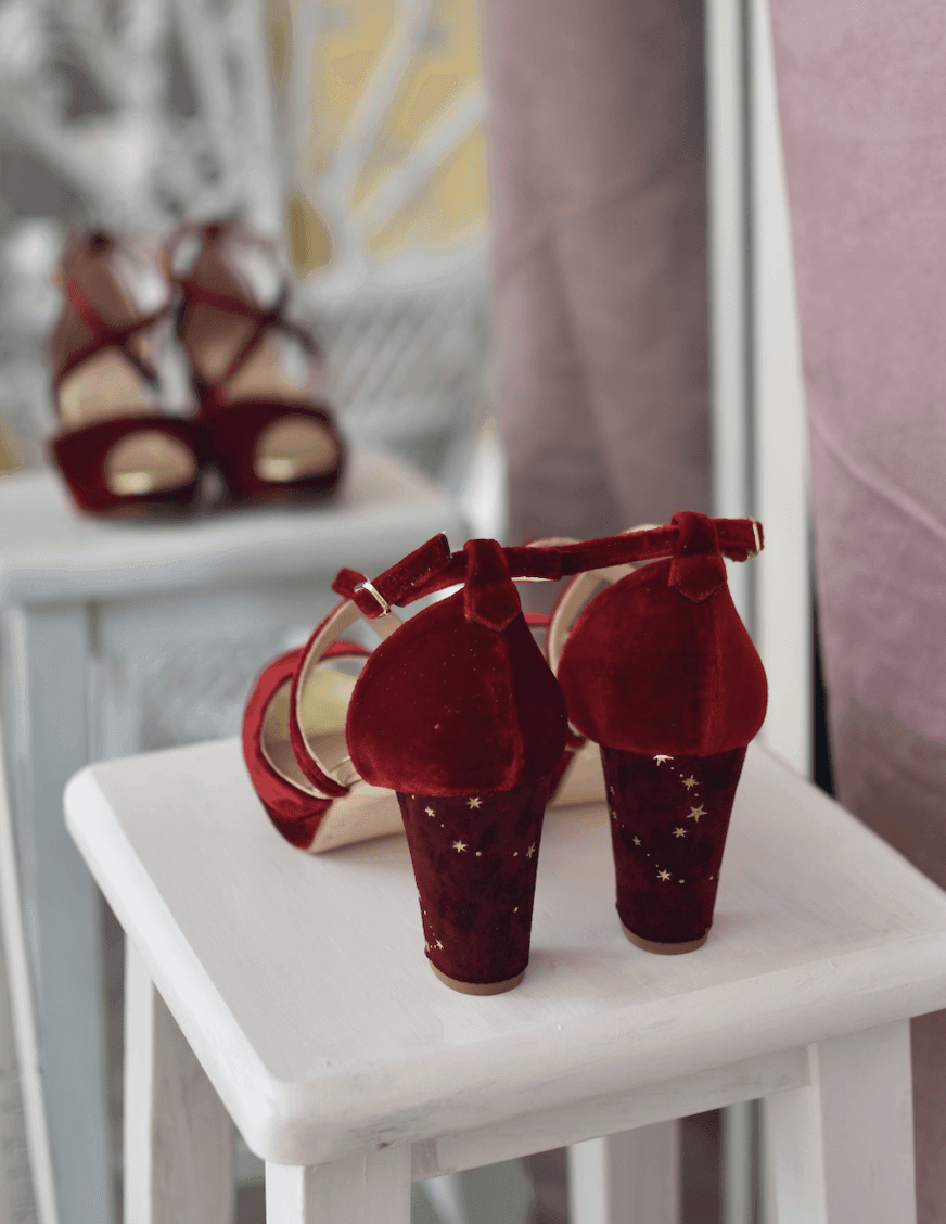 ROSALÍA abierto red velvet Colección Constelación petit - zapatos_novia