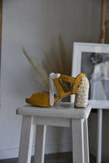 Hera open mustard Marion heel 7cm