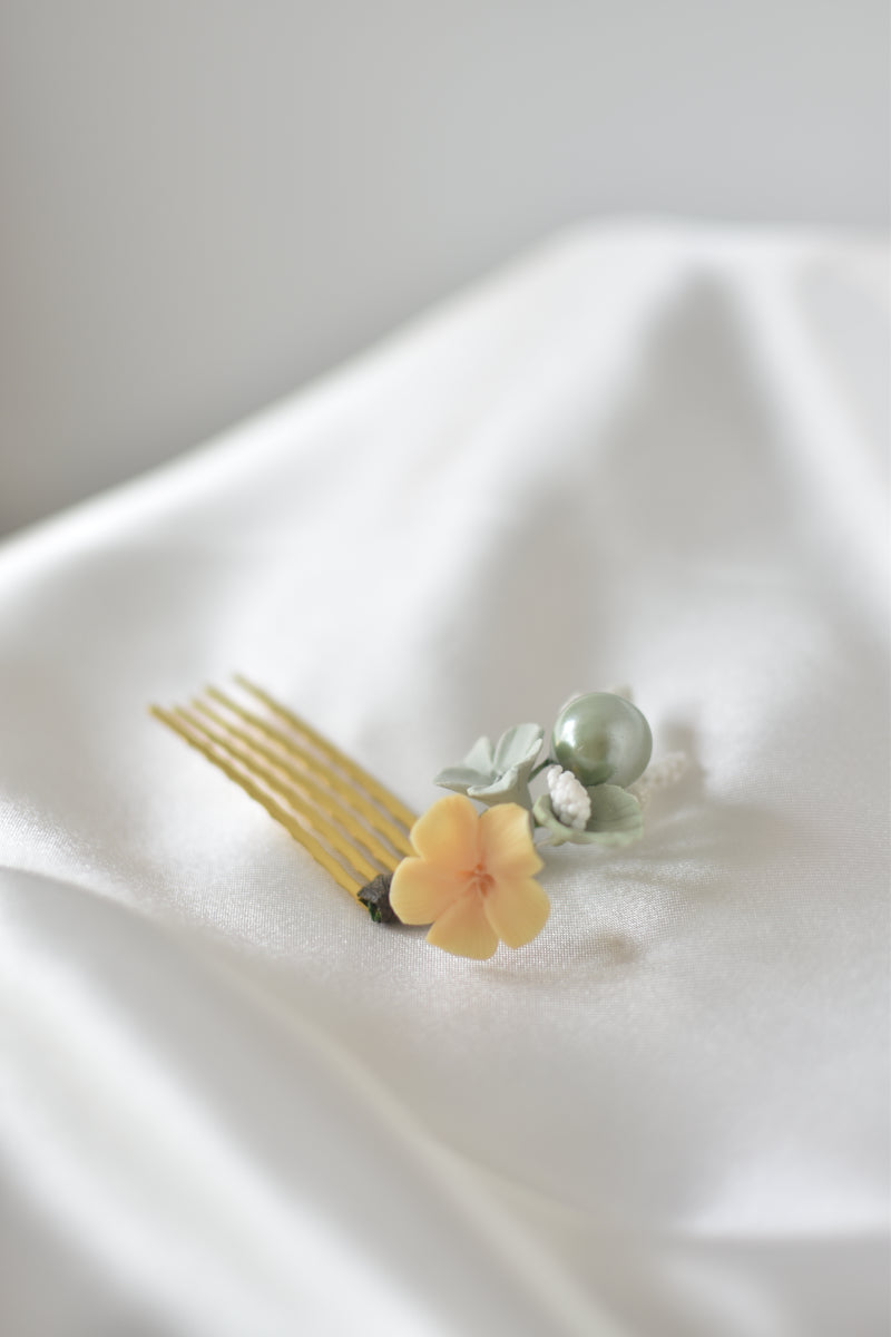 Tocado mini horquilla Jardín mostaza