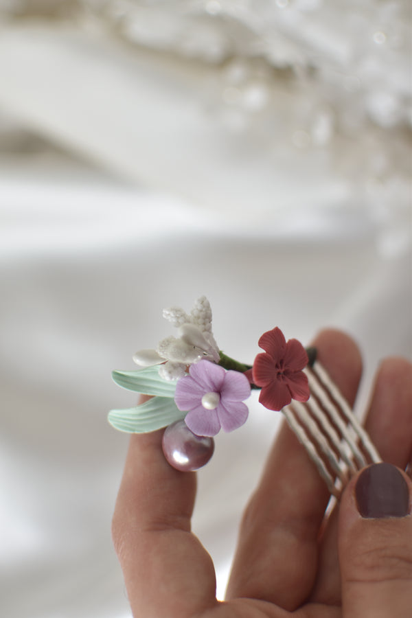 Tocado mini horquilla Jardín lavanda y rojo