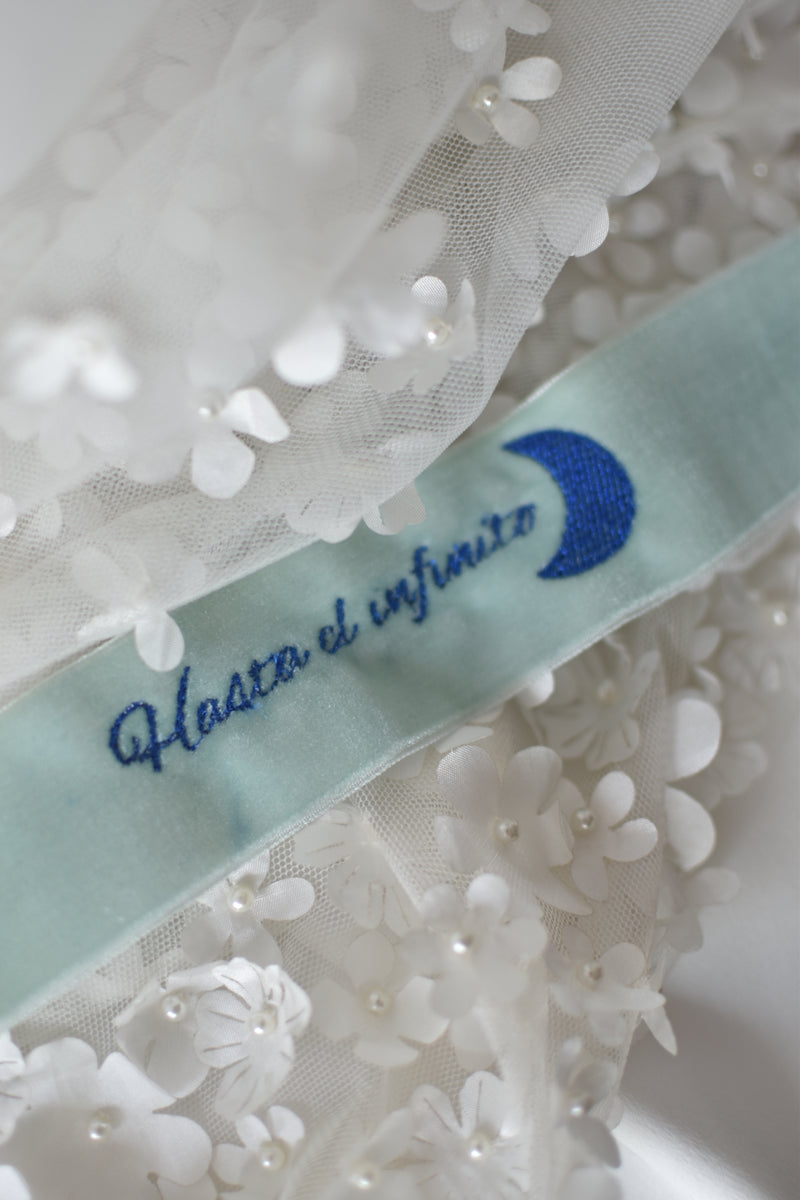 z.Velvet ribbon for bridal bouquet BOUGHT VILLA DARK