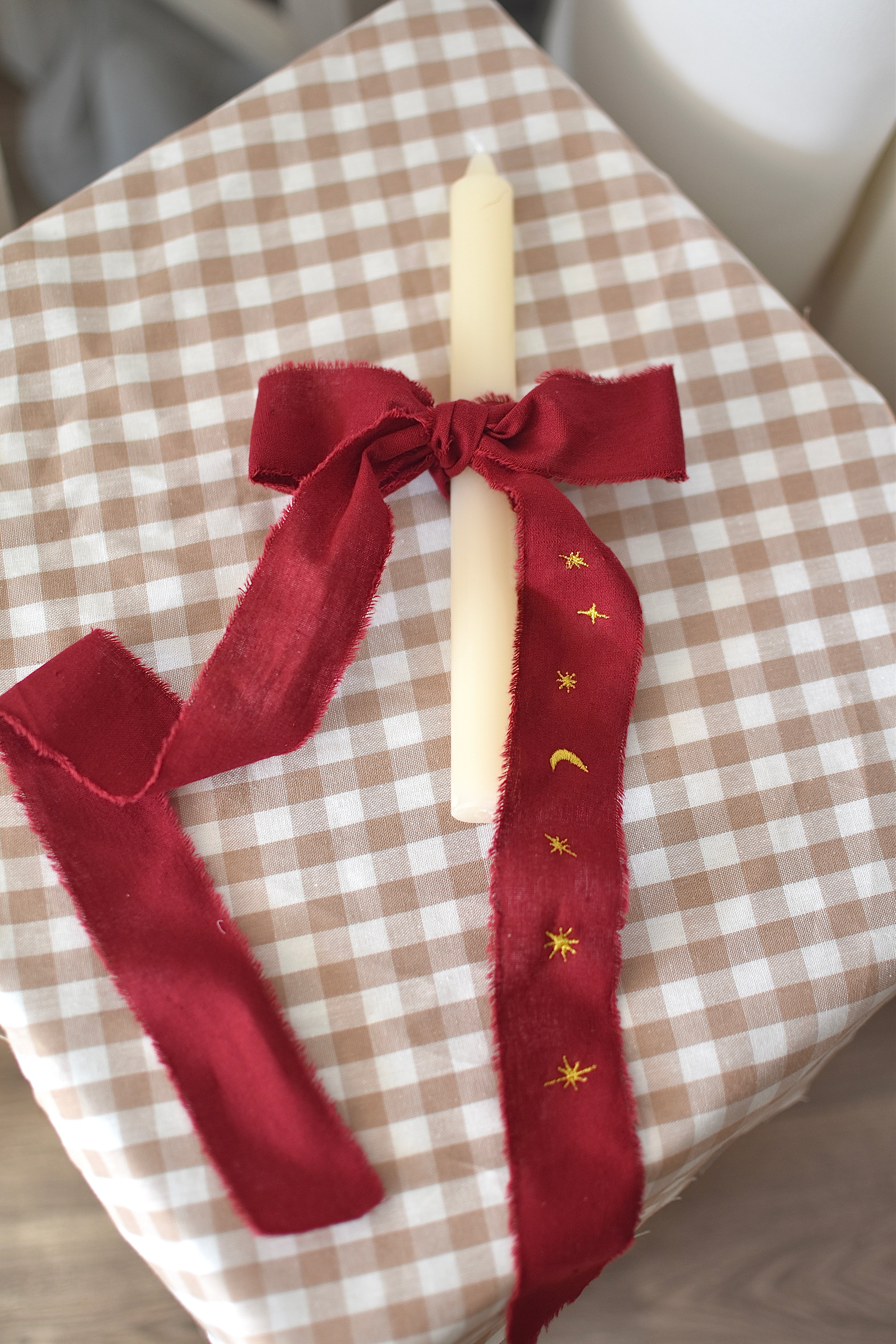 z.Velvet ribbon for bridal bouquet BOUGHT VILLA DARK