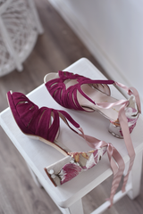 ZAPATOS CON TACON COMODO Y LAZOS PERSONALIZABLES PARA NOVIA 