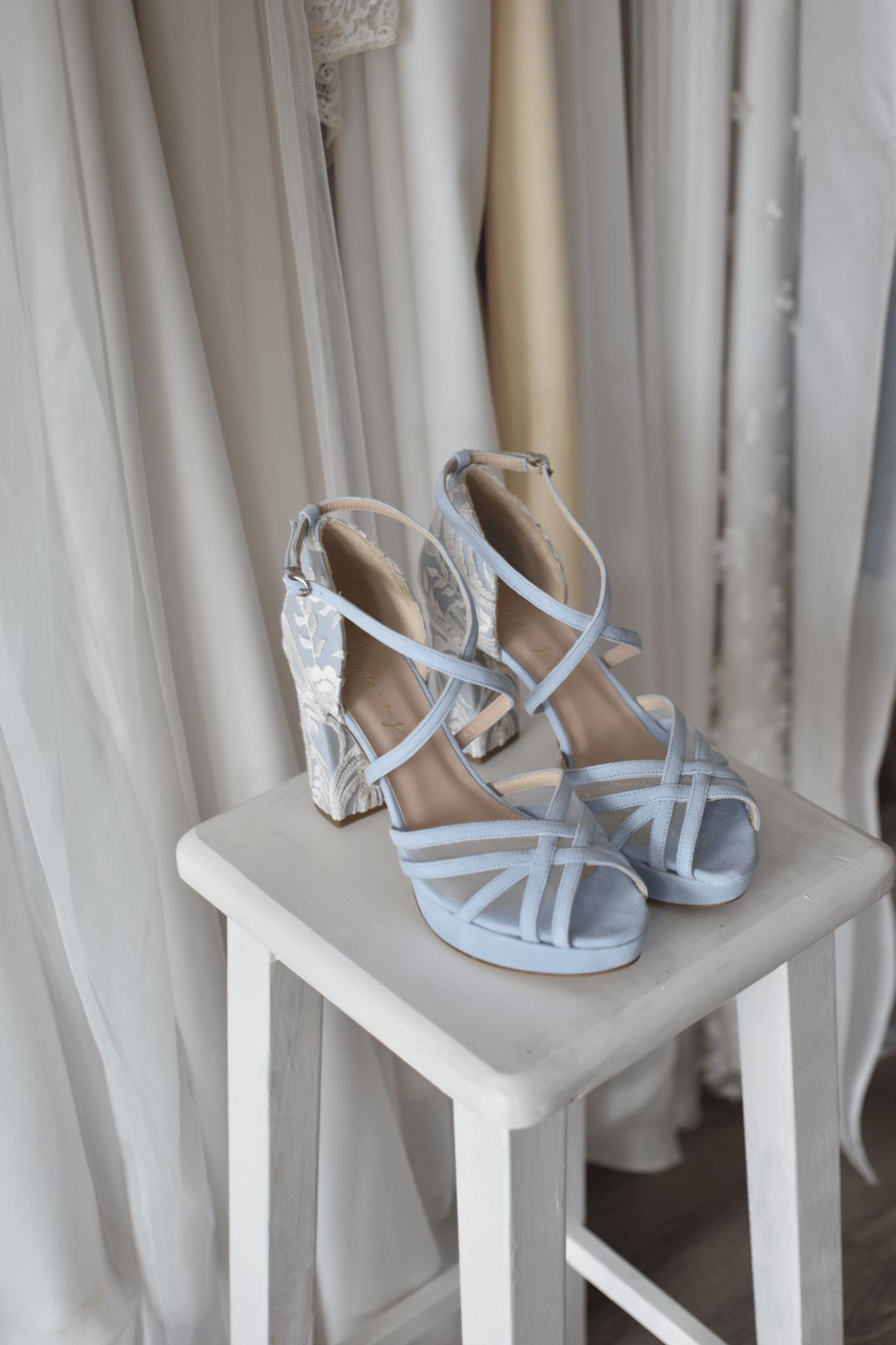 ANTONELLA azul celeste Yaum 95 - zapatos_novia