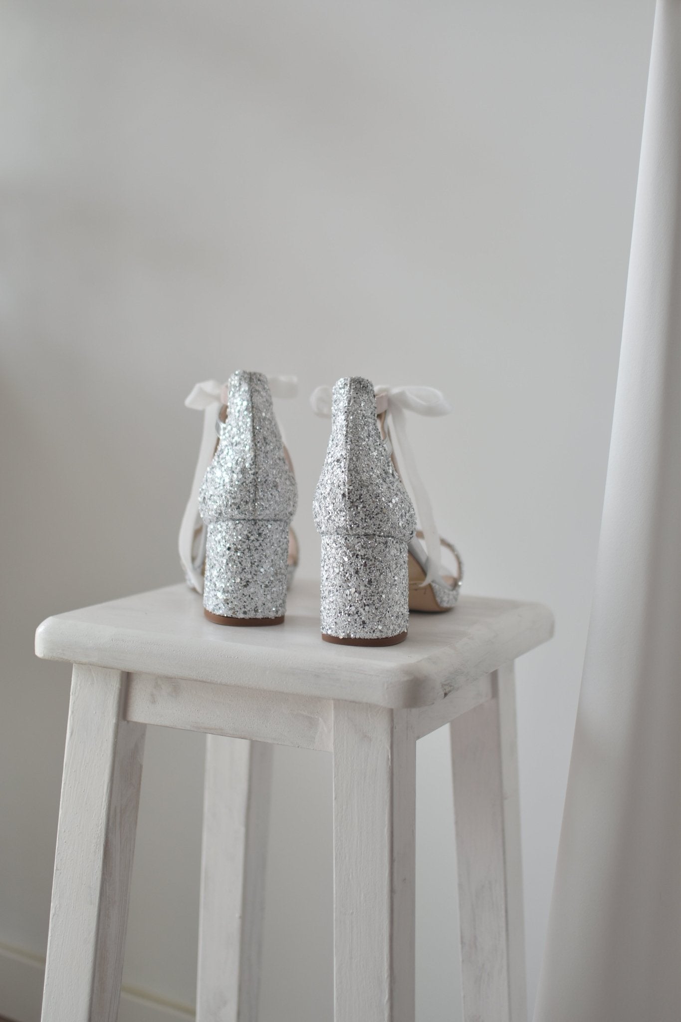 AYLA - DIANA fantasctic glitter blanco con plata petit - zapatos_novia