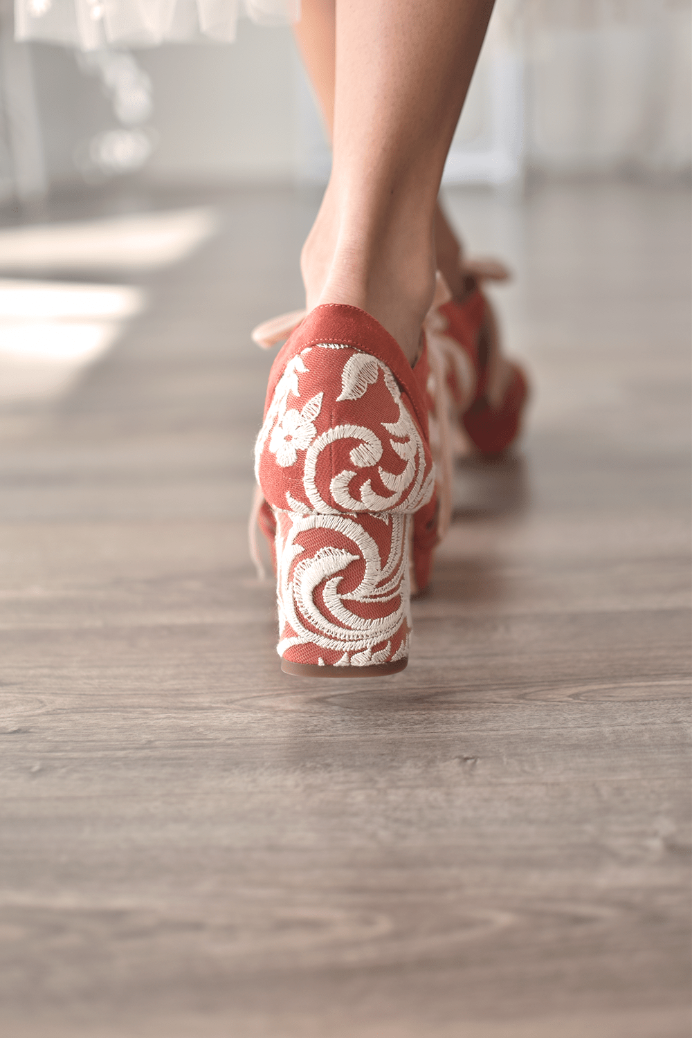 CIARA teja bordado blanco bordado Mary Reina 6 cm - zapatos_novia