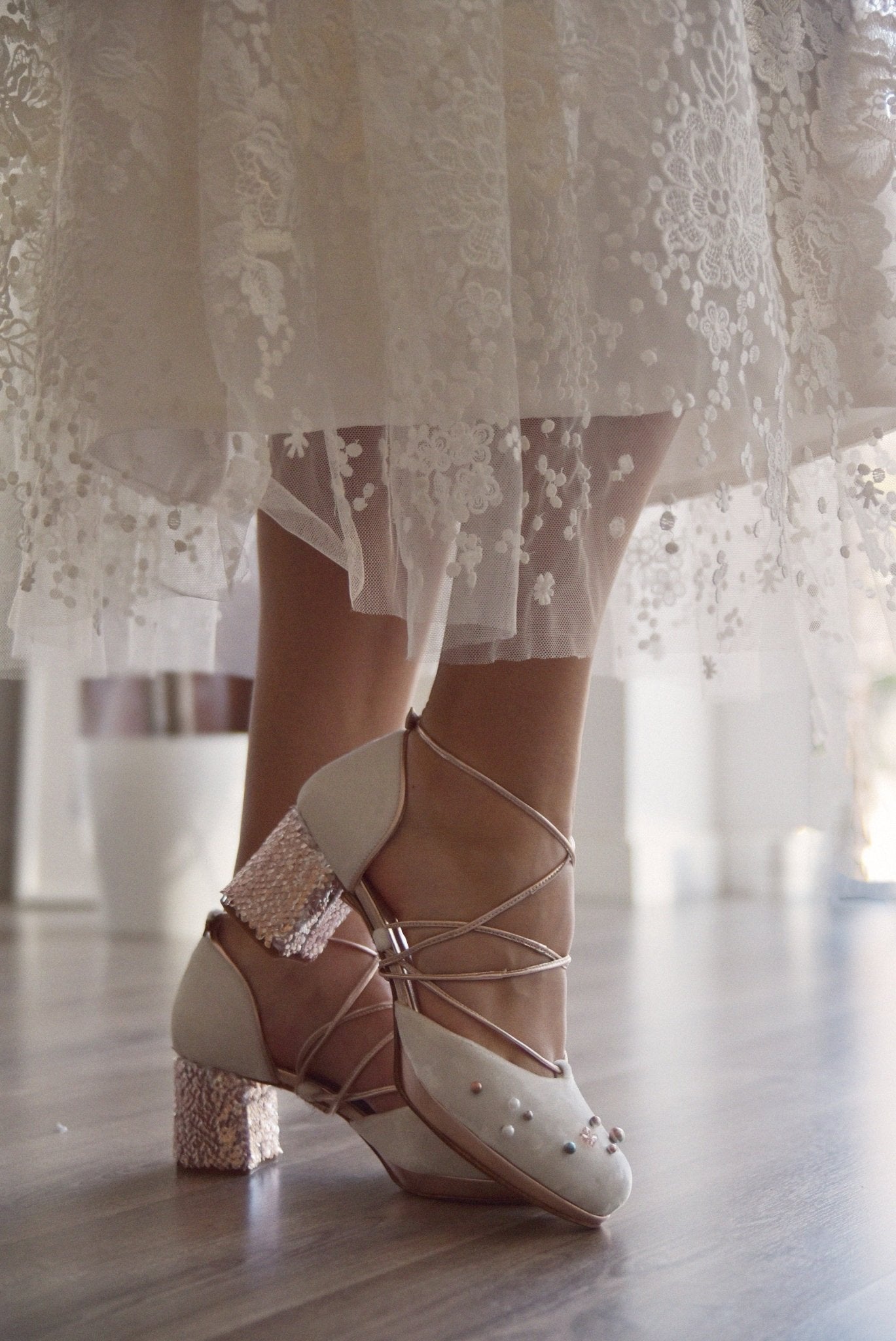 DAHUD white velvet lentejuelas mini - zapatos_novia