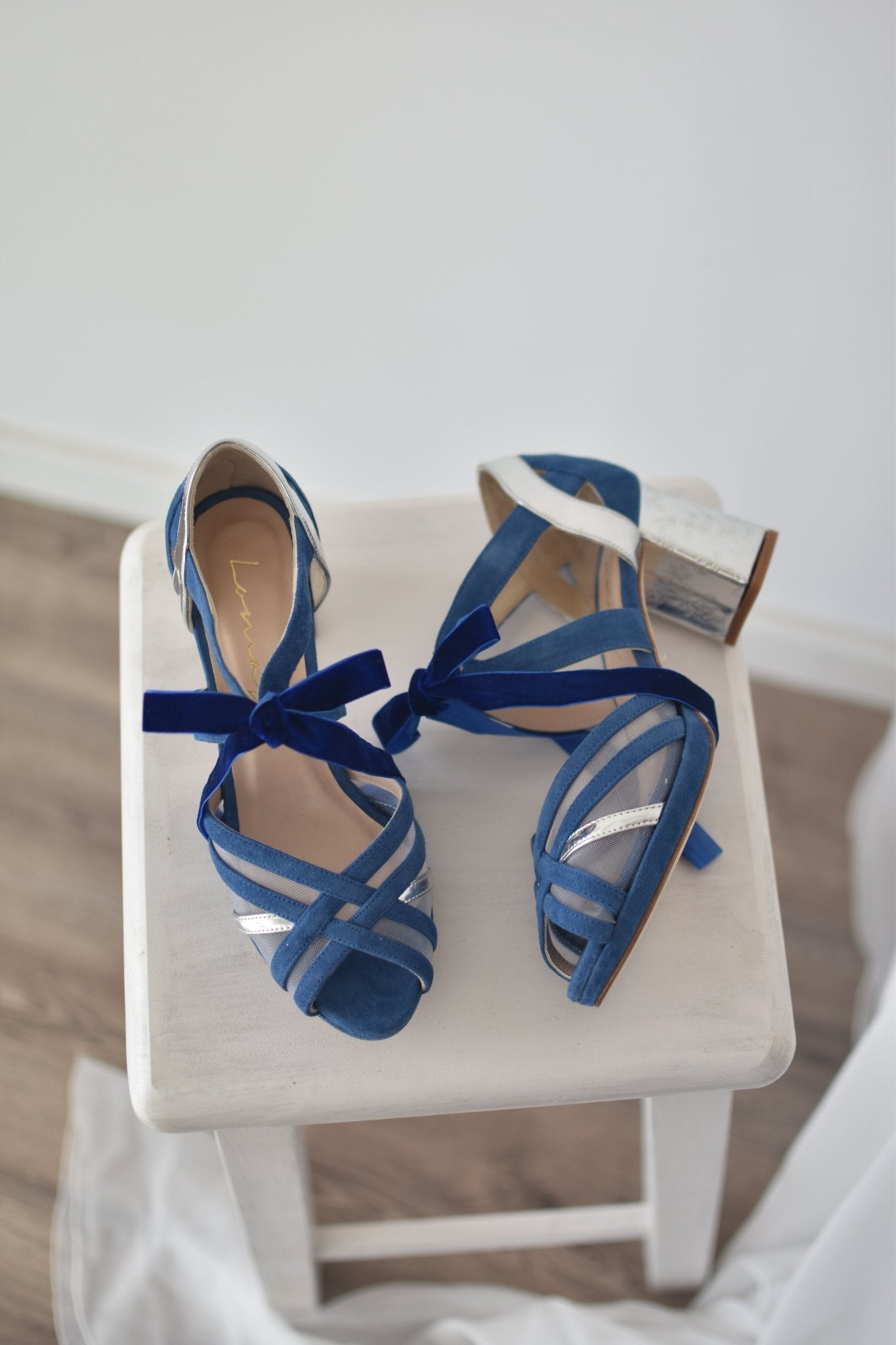 .En stock CIARA azul jeans espejo floral plata petit talla 37 - zapatos_novia