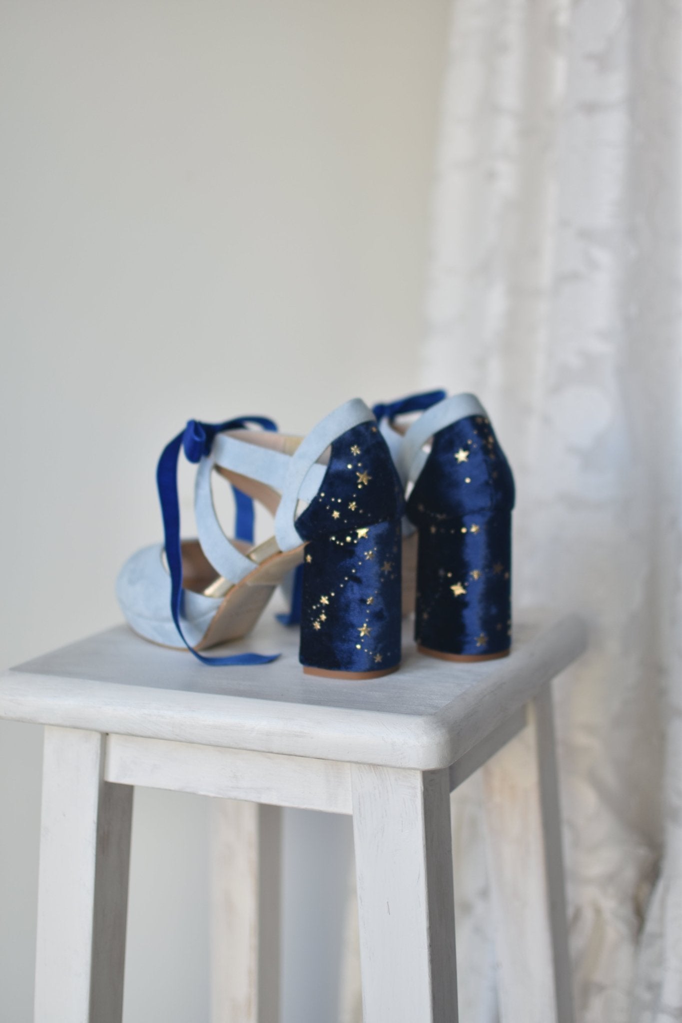 HERA abierto celeste constelación 85 - zapatos_novia