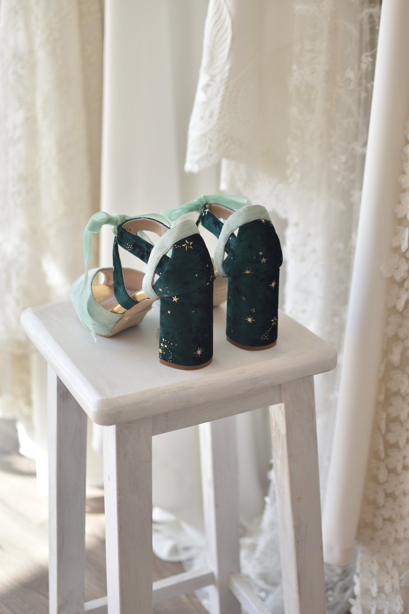 HERA abierto mint y verde constelación 85 - zapatos_novia