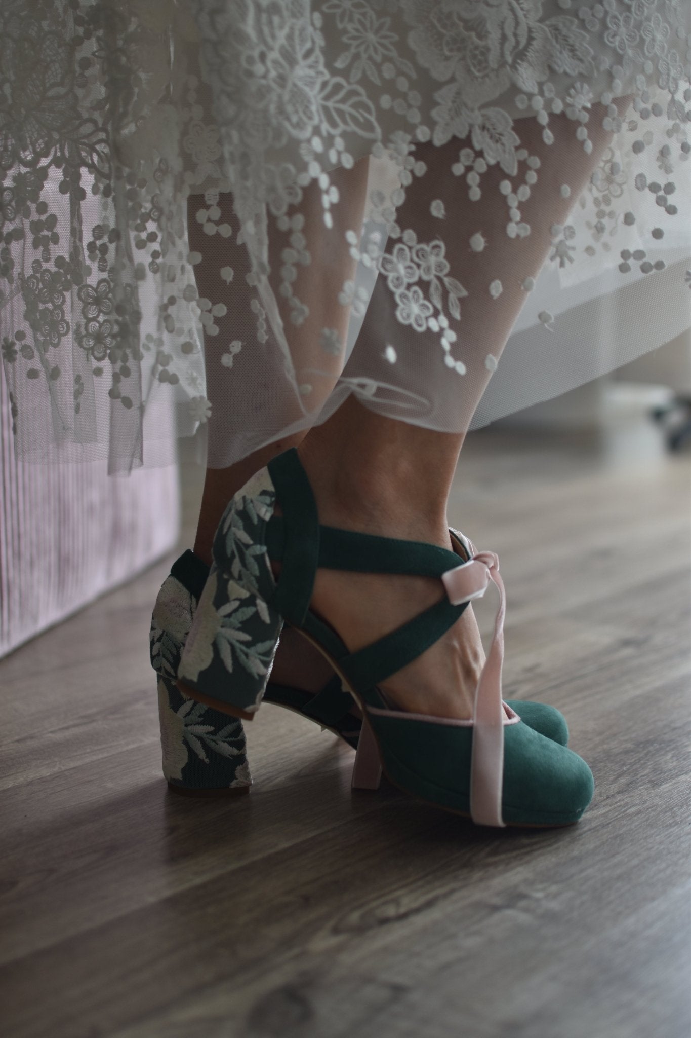 HERA cerrado verde olvido bordado Atenas mini - zapatos_novia