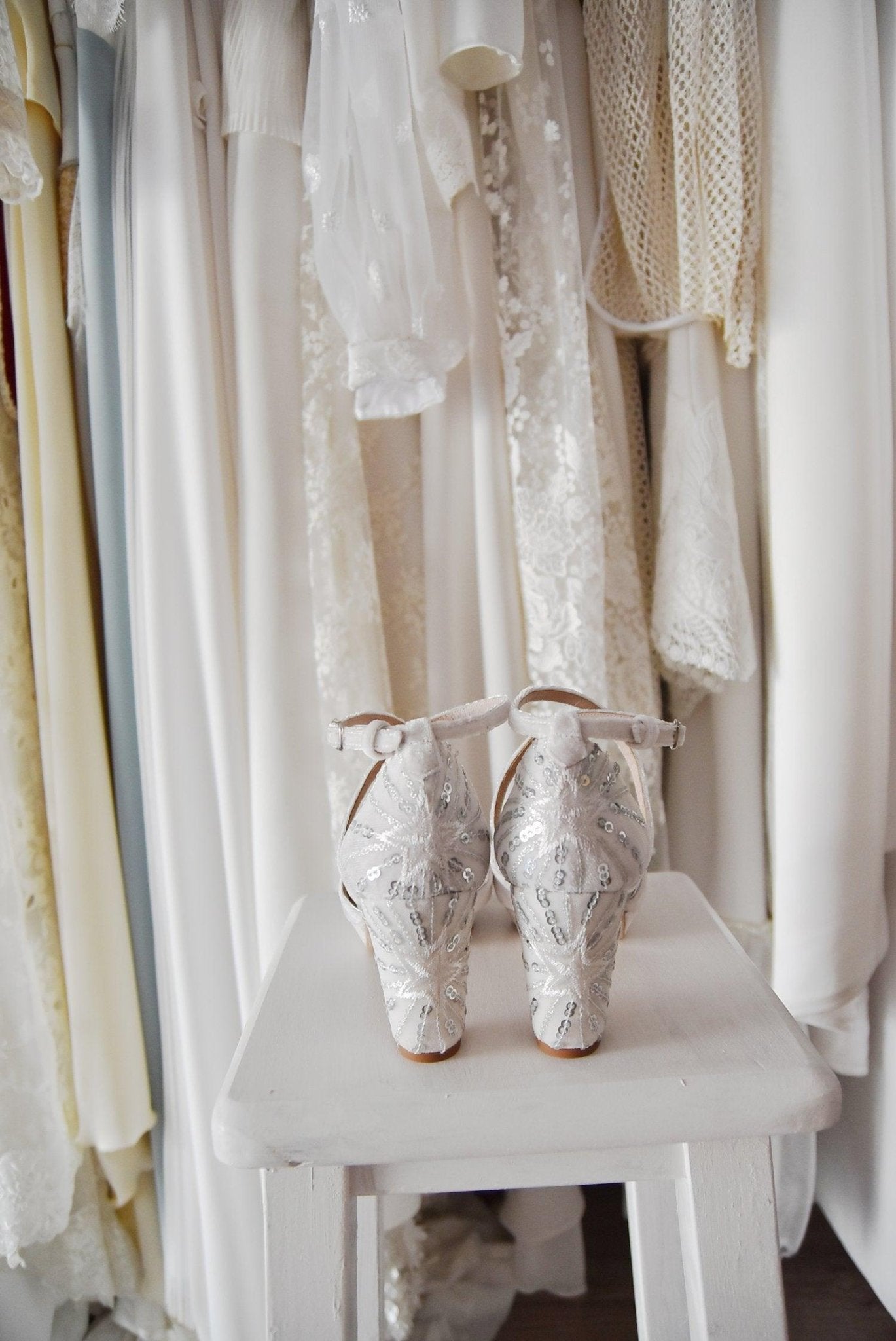 LUNA terciopelo white light silver Ceres 85 - zapatos_novia