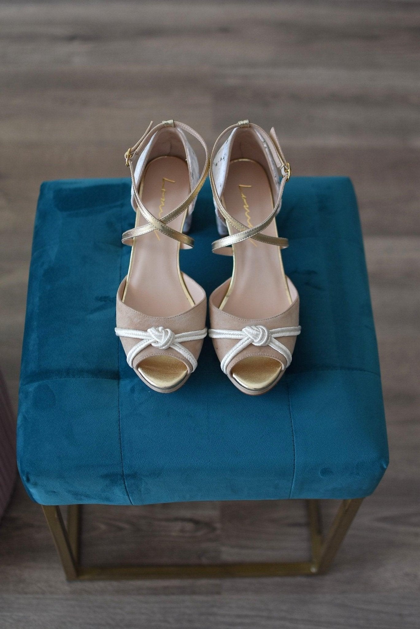 Rosalía abierto nudos de seda white velvet Colección Constelación mini - zapatos_novia