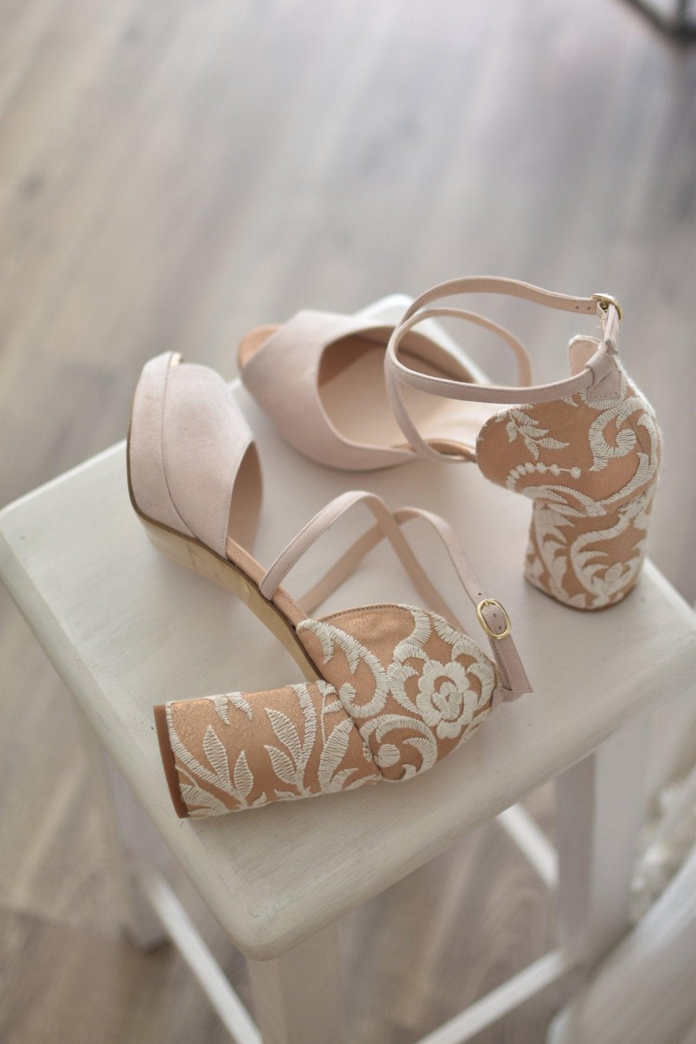 ROSALÍA abierto rosa soft bordado Mary tacón 85 - zapatos_novia