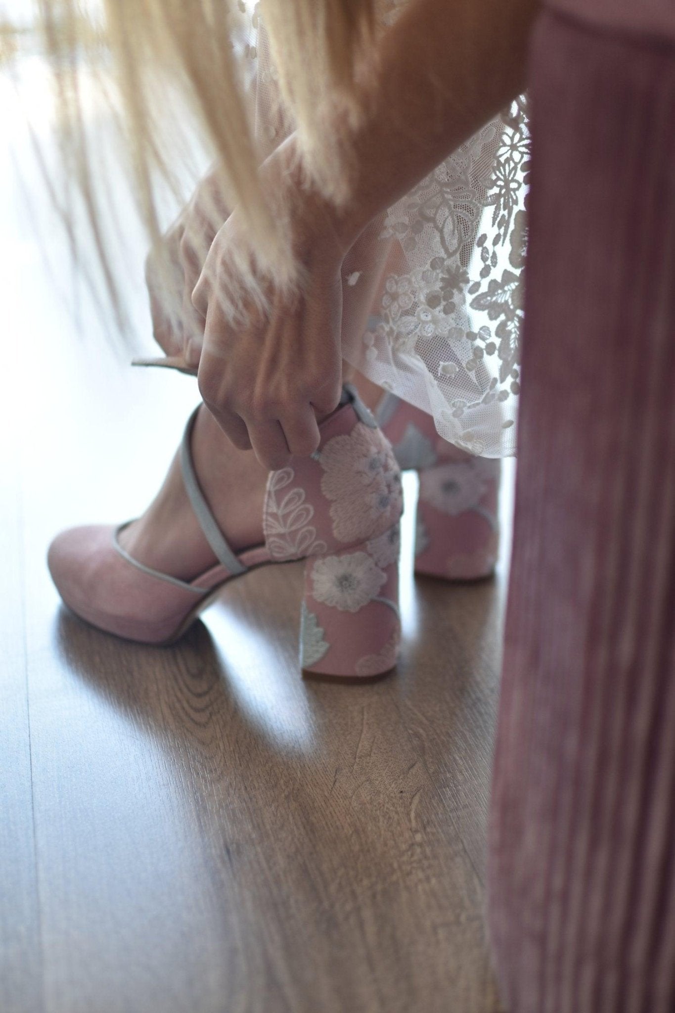 Rosalía cerrado pink bordado Imarika tacón 8.5cm - zapatos_novia