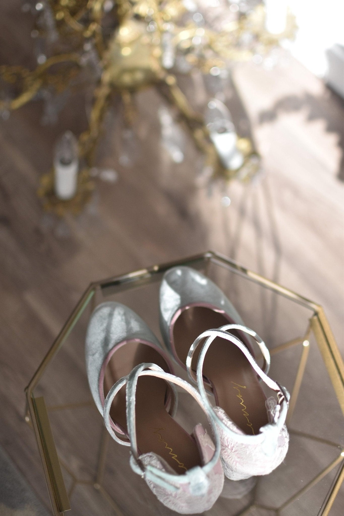 Rosalía cerrado terciopelo mint bordado Oliveti 95 - zapatos_novia