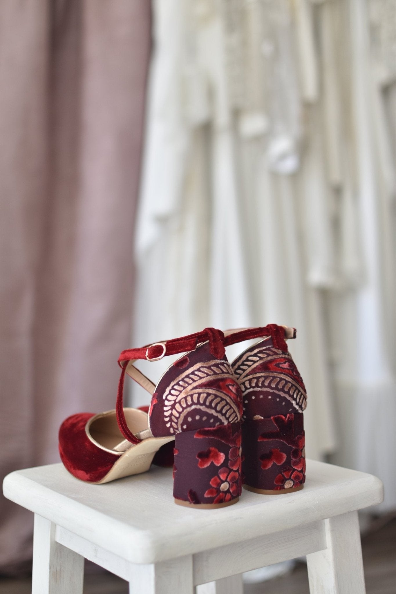 Rosalía cerrado velvet bugurdi Adamascado Cachemir midi - zapatos_novia