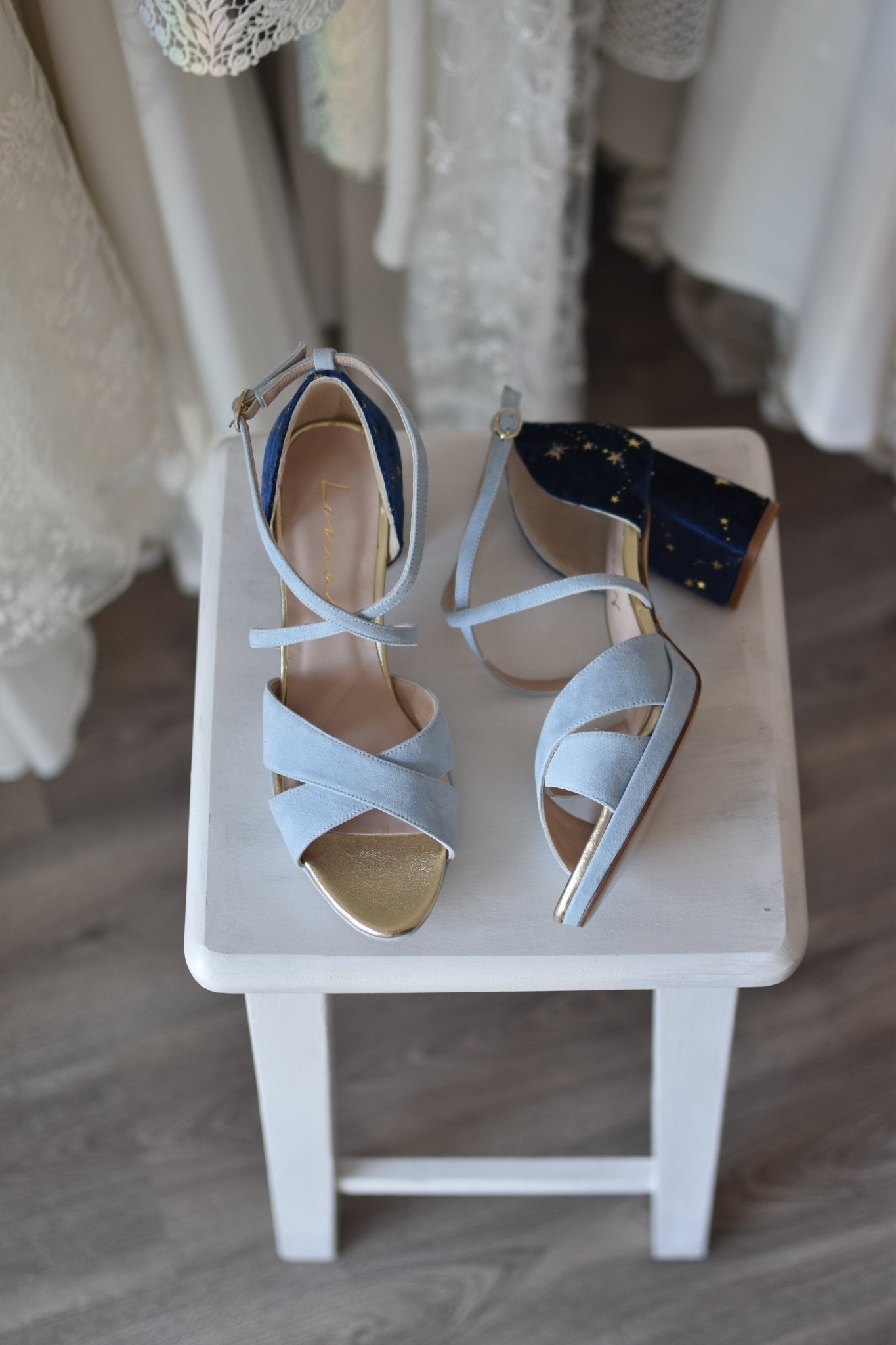Sakura celeste Mil y una noches Constelación midi - zapatos_novia