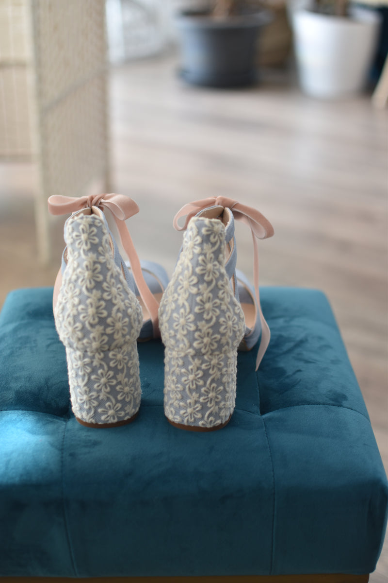 AYLA light blue Marion petit heel