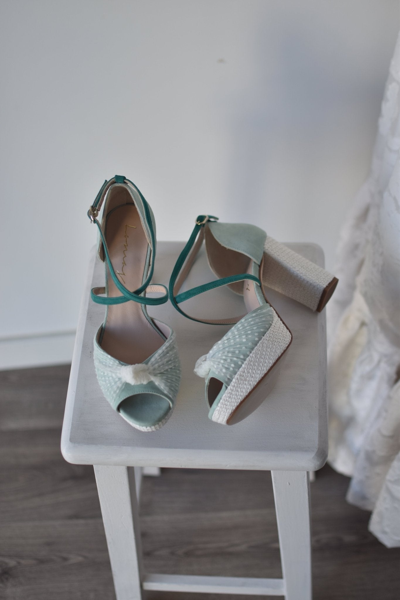 VIKA mint y turquesa plumeti 95 - zapatos_novia